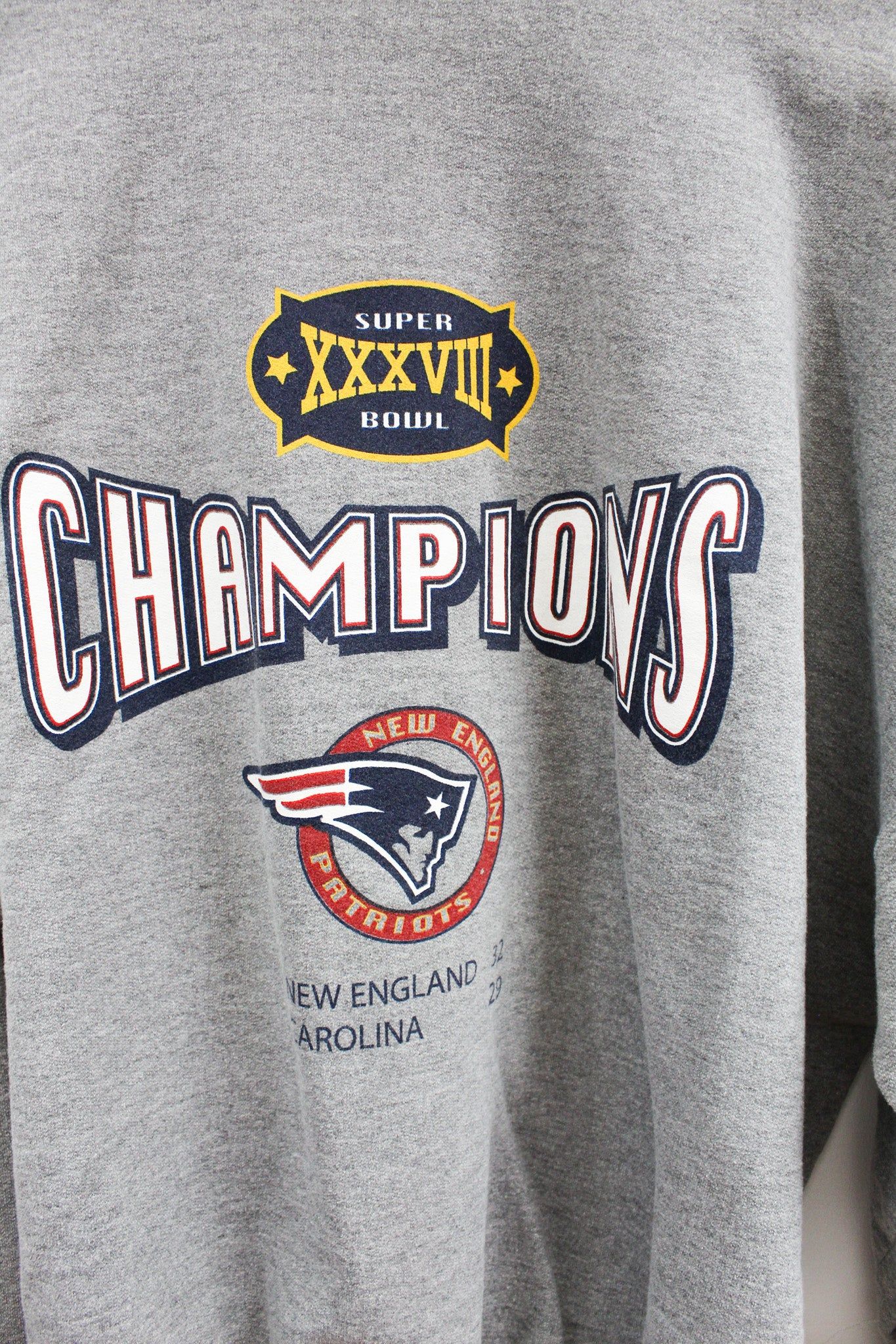 Vintage 03' NFL Patriots Super Bowl 38 Champ Crewneck sold by HG Vintage product image thumbnail 4