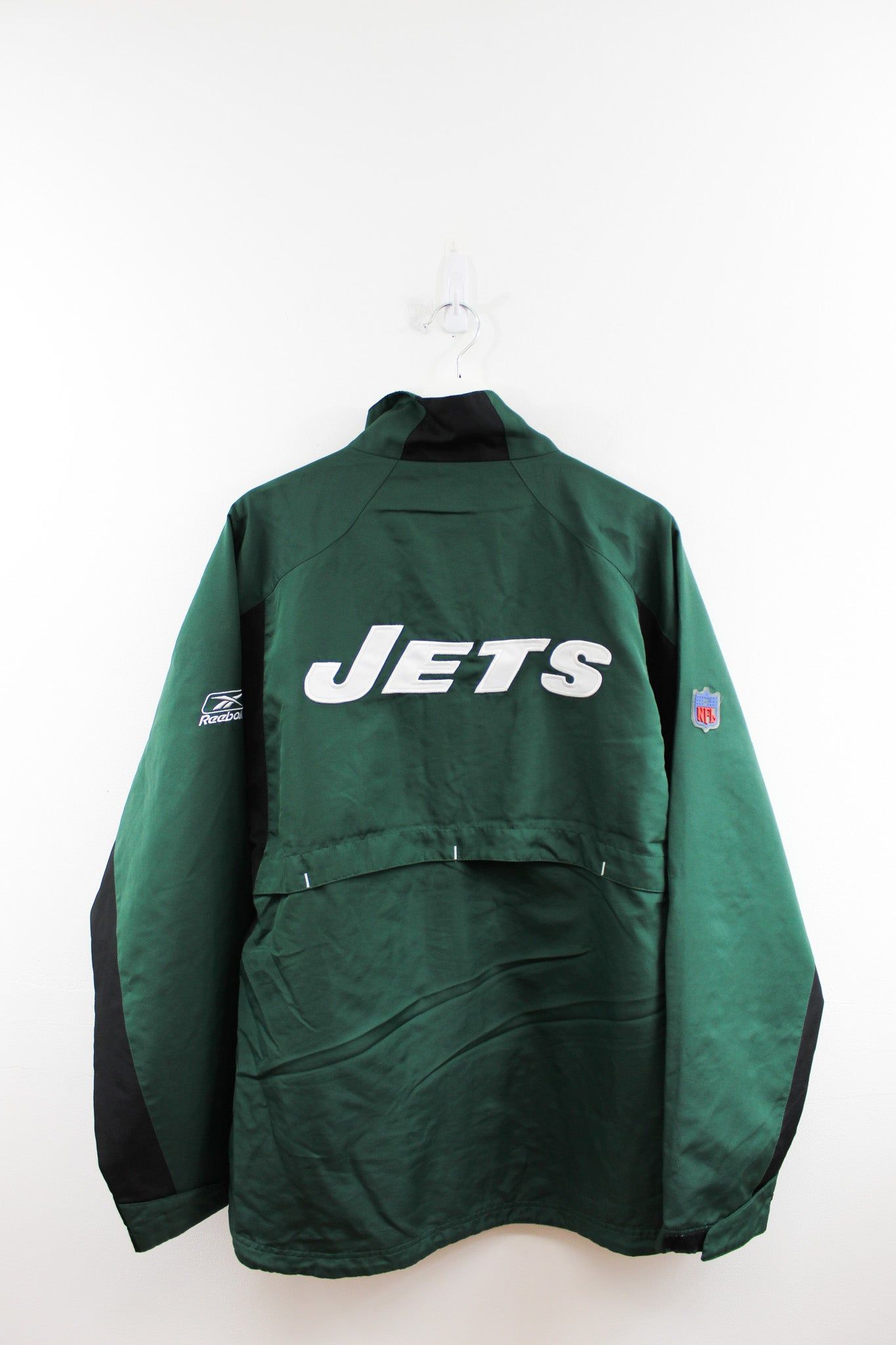 CC - Vintage NFL Reebok New York Jets Nylon Windbreaker sold by HG Vintage product image thumbnail 3