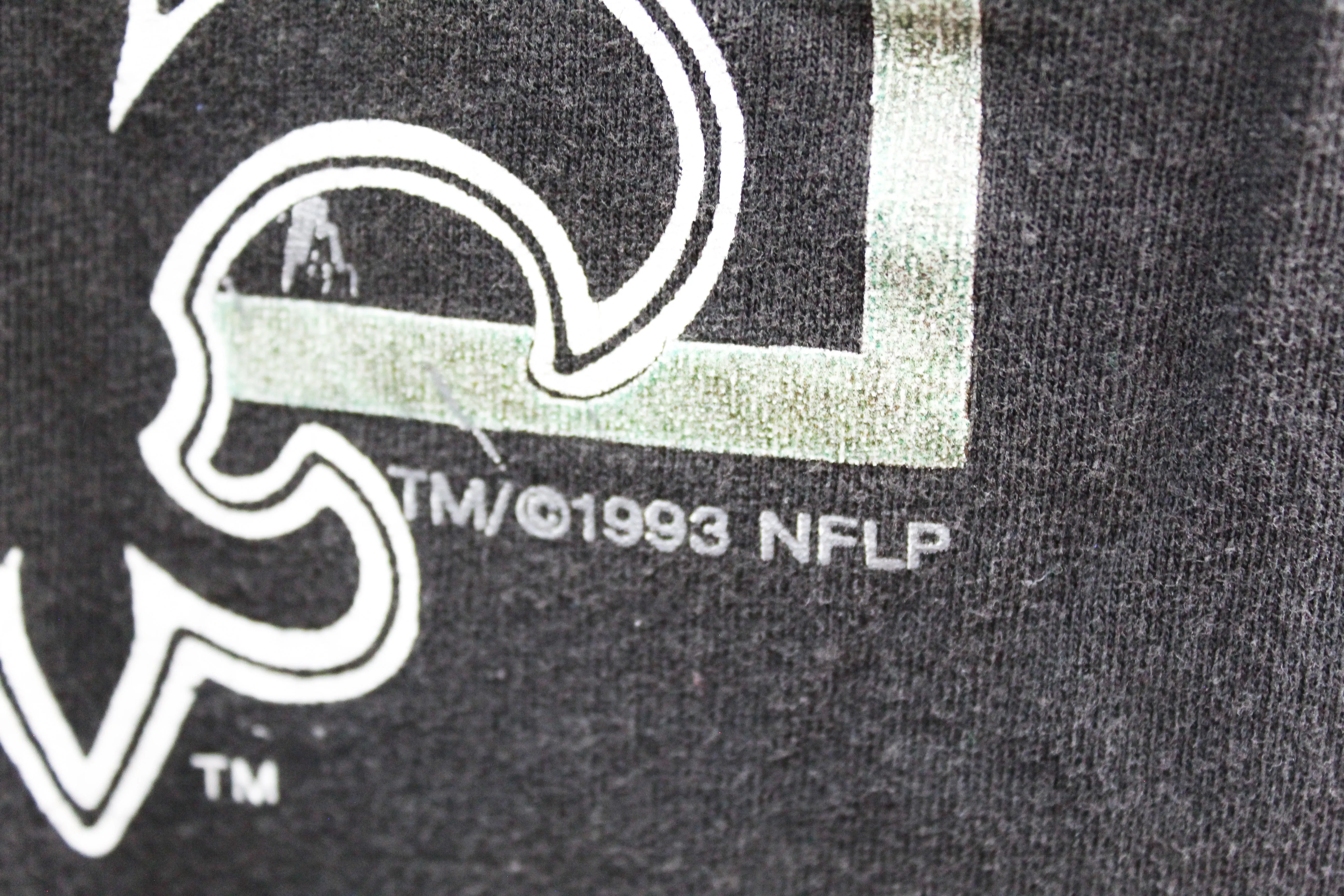 X - Vintage 1993 NFL New Orleans Saints Graphic Hanes Heavyweight Tee sold by HG Vintage product image thumbnail 4