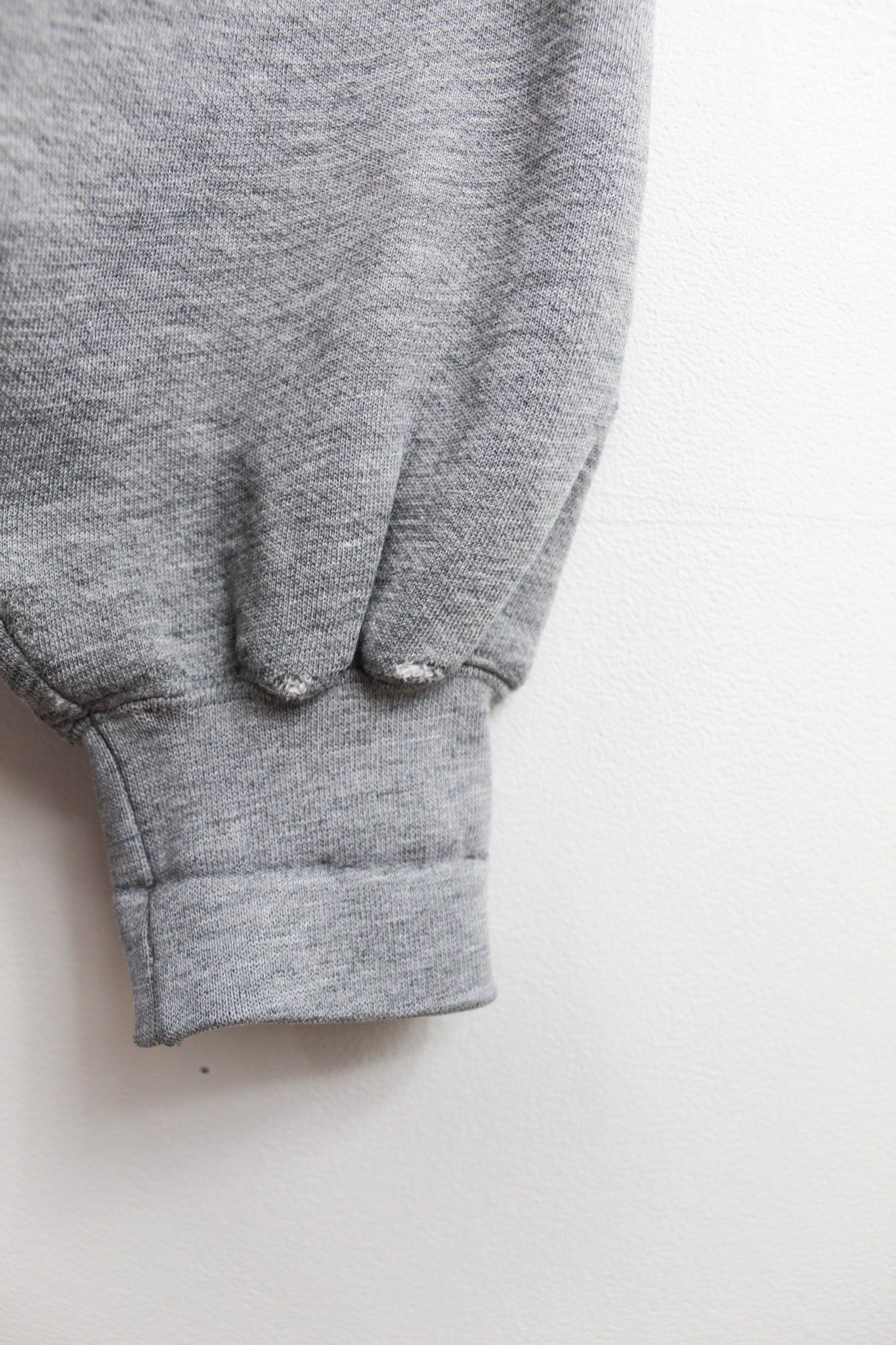 Lee X NBA Minnesota Timberwolves Embroidered Logo Crewneck sold by HG Vintage product image thumbnail 3