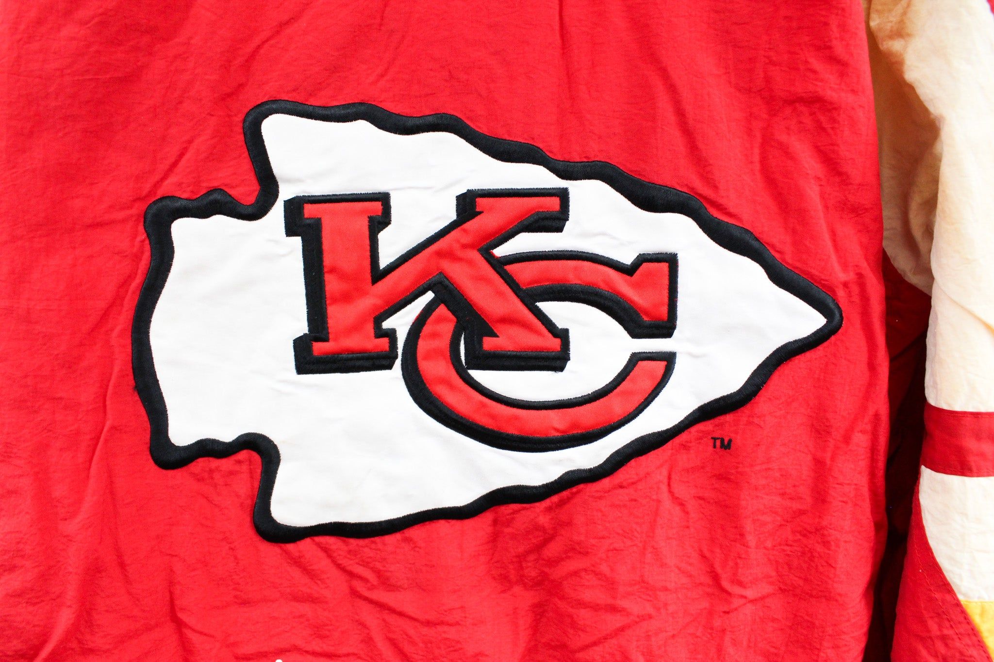 Vintage Starter NFL Kansas City Chiefs Buttoned Zipper Winter Jacket sold by HG Vintage product image thumbnail 3