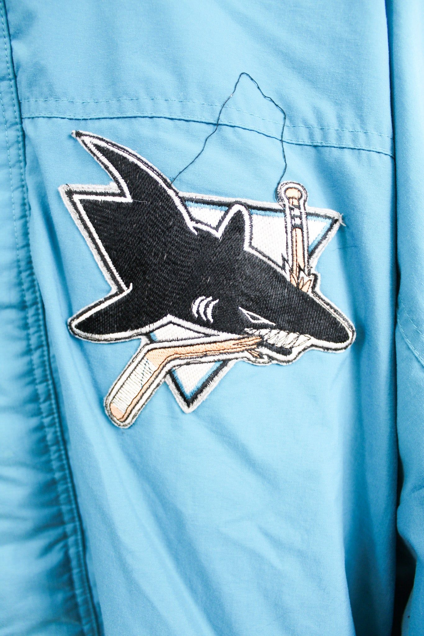 Vintage Apex One NHL San Jose Sharks Zip Up jkt sold by HG Vintage product image thumbnail 2