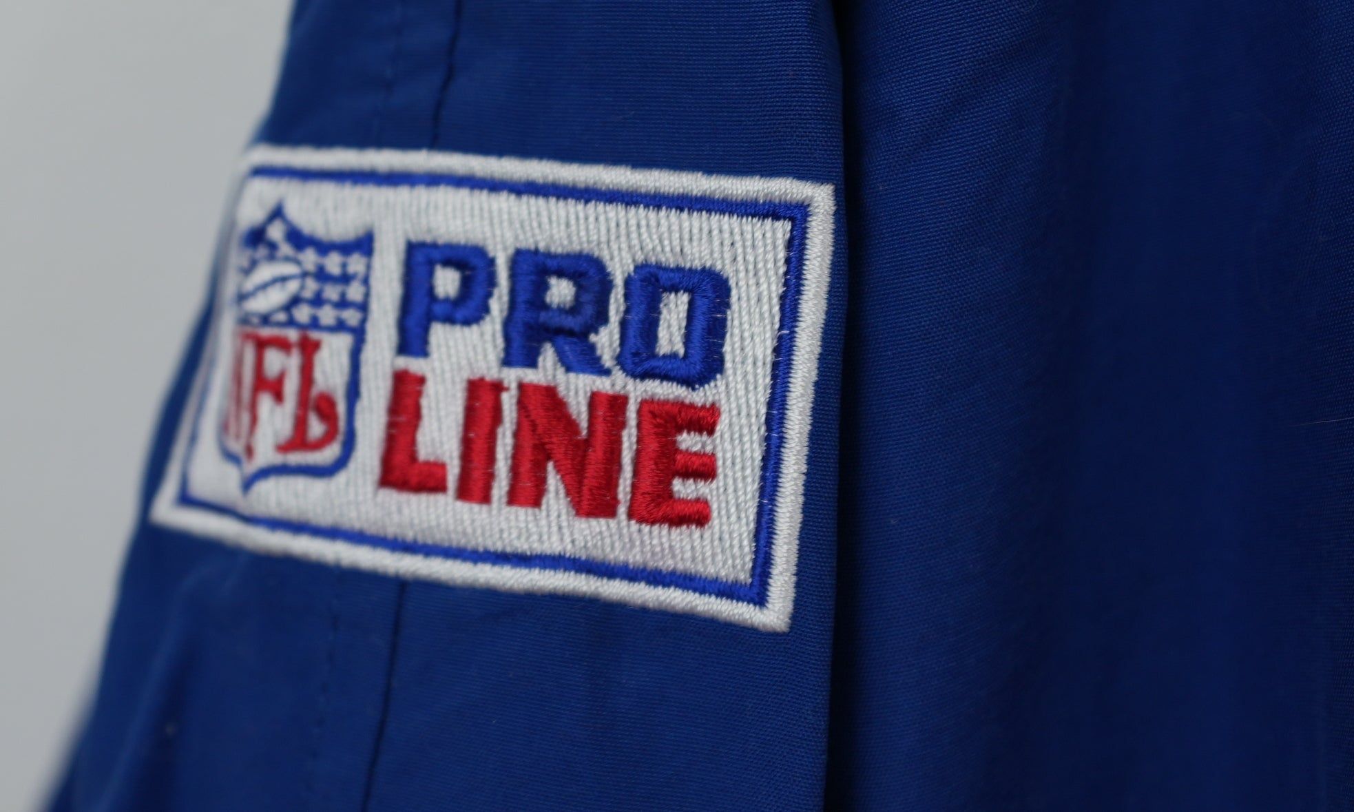 New England Patriots Starter Embroidered Pullover Windbreaker Jacket sold by HG Vintage product image thumbnail 3