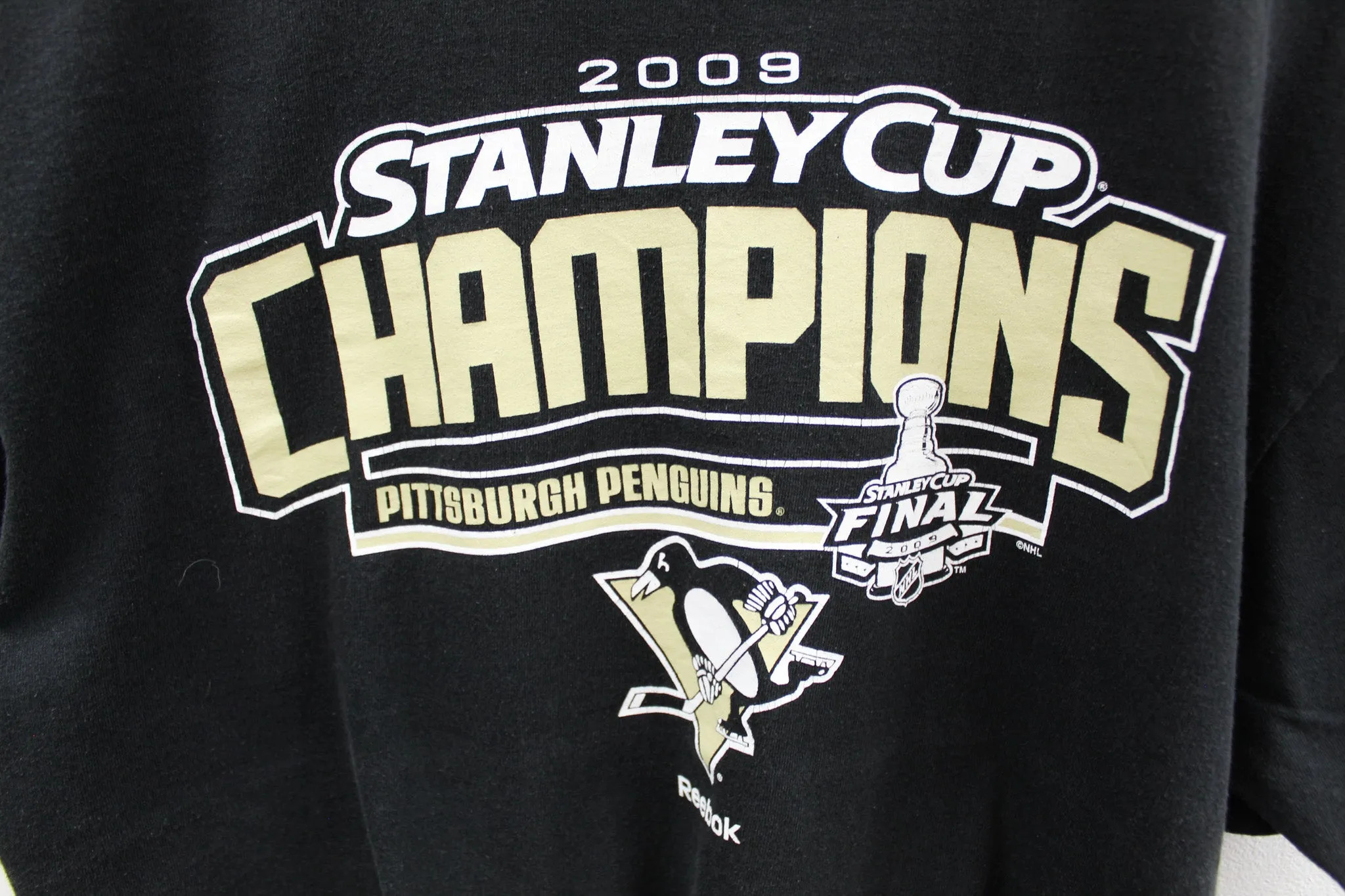 X - 2009 NHL Pittsburgh Penguins Stanley Cup Champion Tee sold by HG Vintage product image thumbnail 2