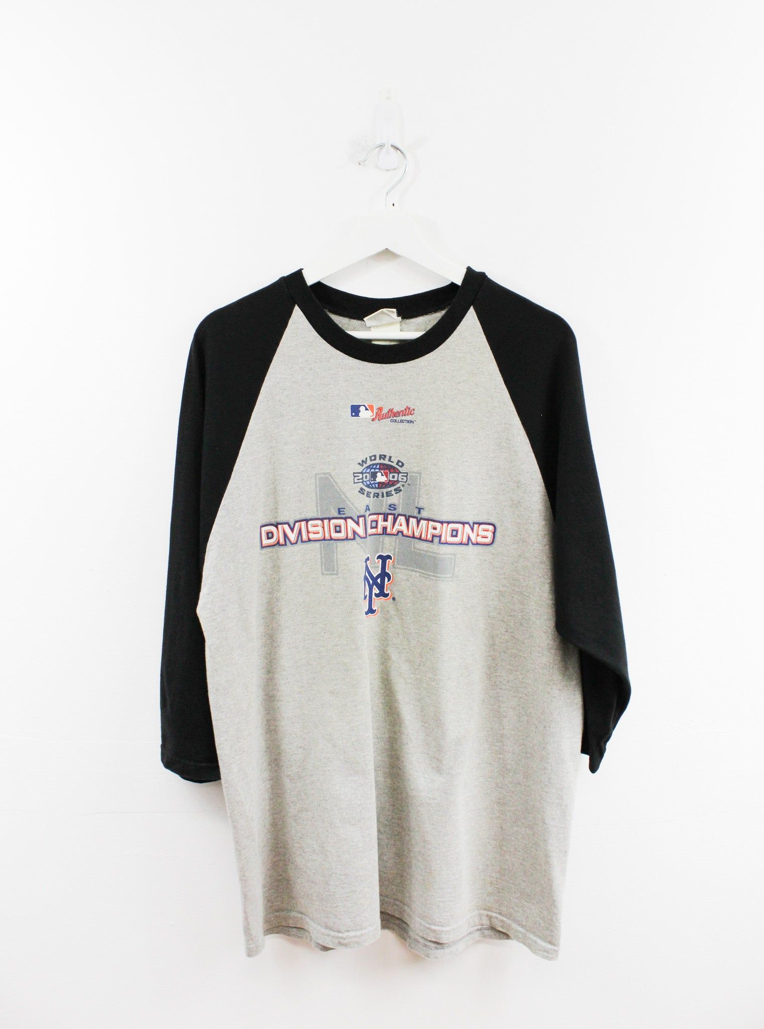Vintage MLB Mets 2006 East Division Champ Baseball Tee sold by HG Vintage