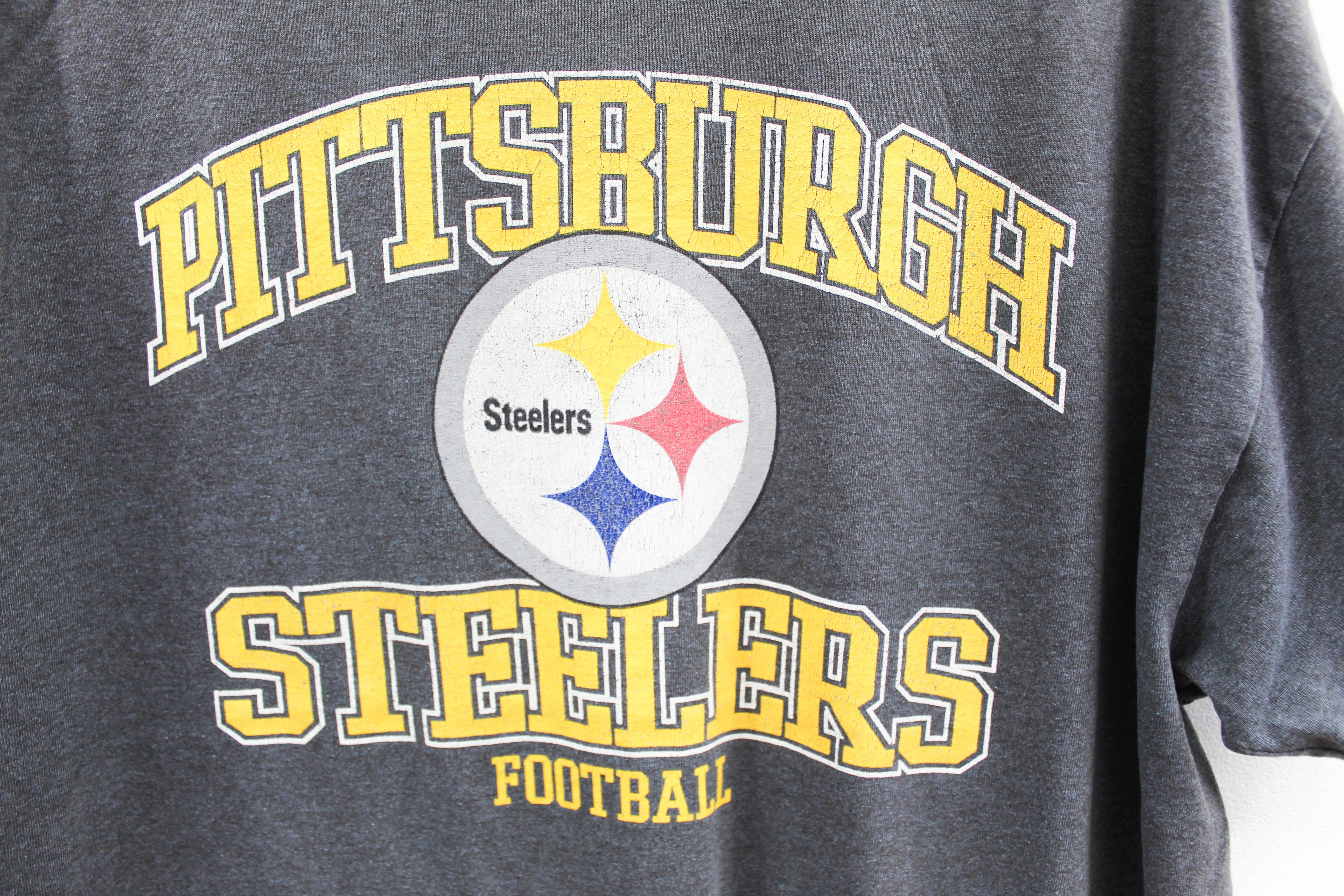 X - Vintage NFL Pittsburgh Steelers Logo Tee sold by HG Vintage product image thumbnail 2