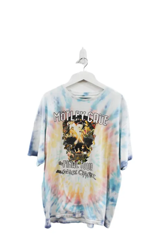 Z - 2014 Motley Crue All Good Things Must Come To An End Tour Tee sold by HG Vintage