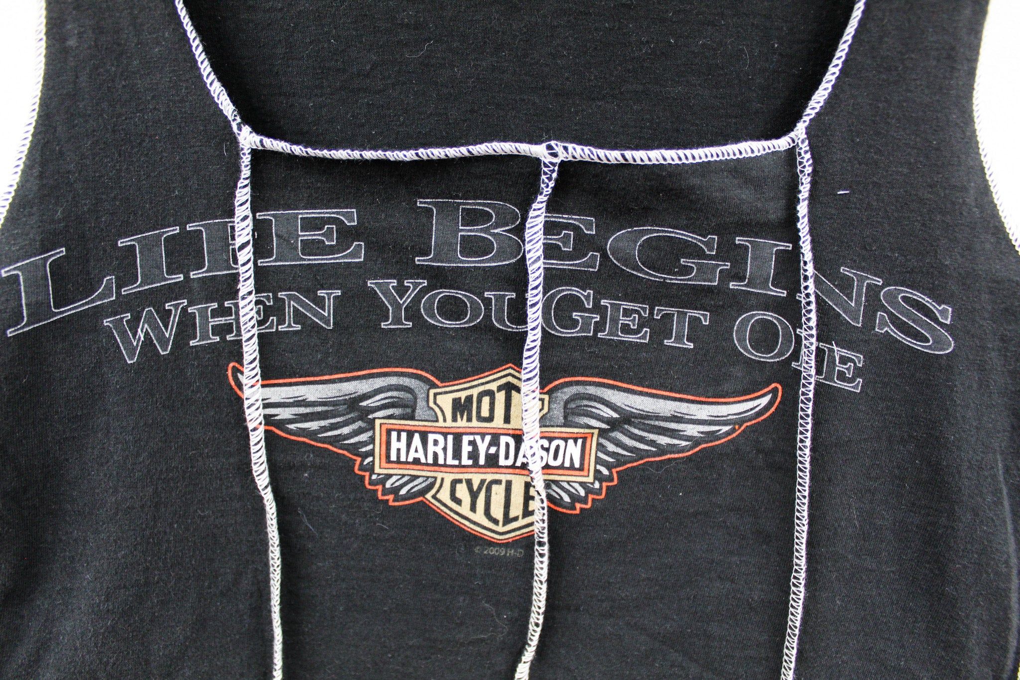 Haus Of Mojo Reworked Vintage Harley Davidson Cayuta NY Double Stitch Crop Top sold by HG Vintage product image thumbnail 2