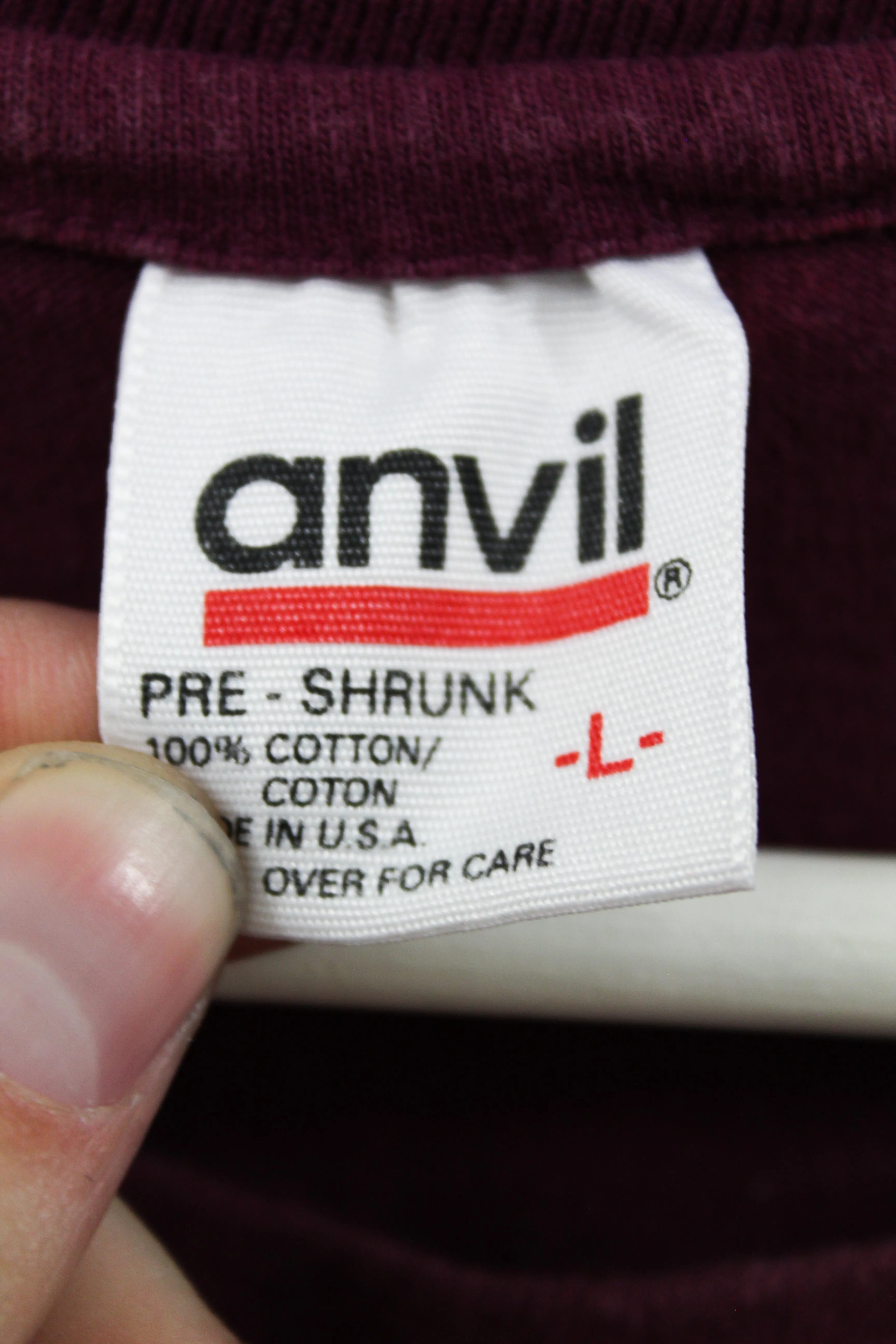 Z - Vintage 1996 Single Stitch Red Anvil Tag Hershey's Chocolate Logo Tee sold by HG Vintage product image thumbnail 4