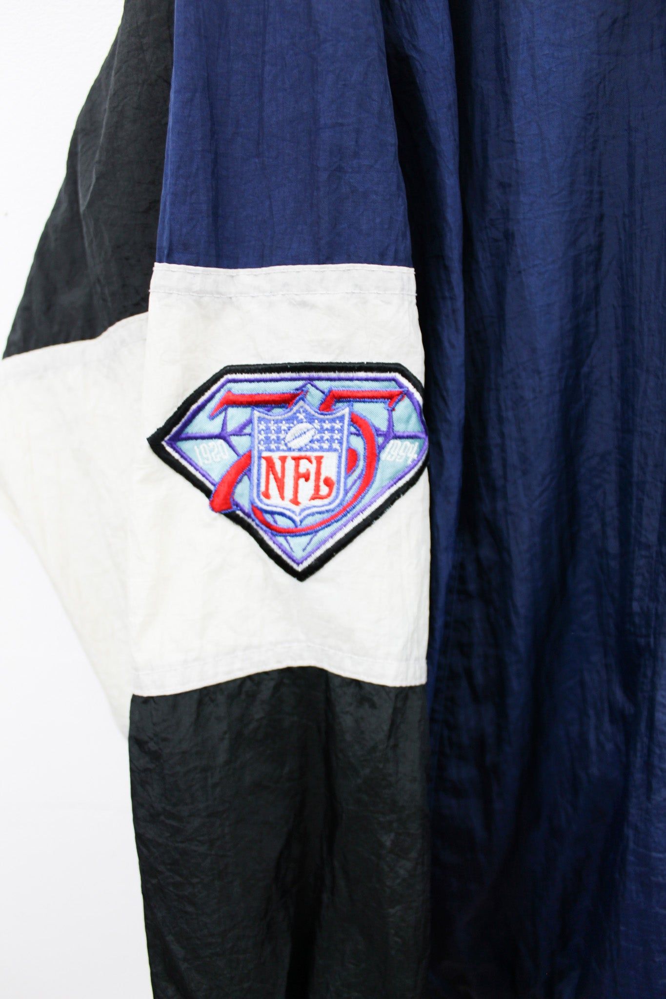 NFL Dallas Cowboys Windbreaker sold by HG Vintage product image thumbnail 4