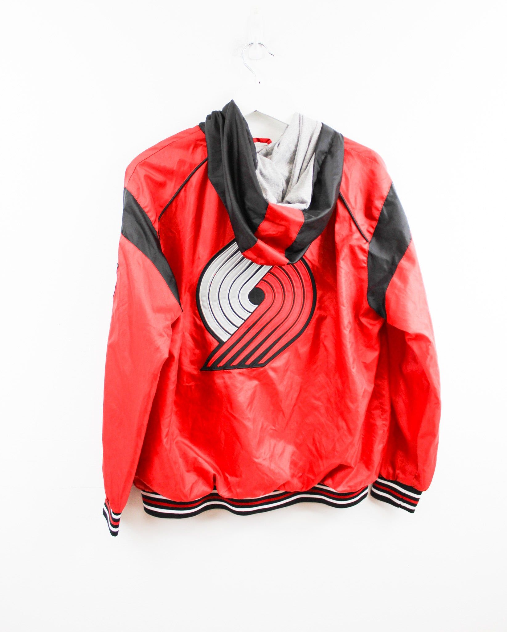 Vintage NBA Portland Trailblazers Hooded Windbreaker sold by HG Vintage product image thumbnail 4