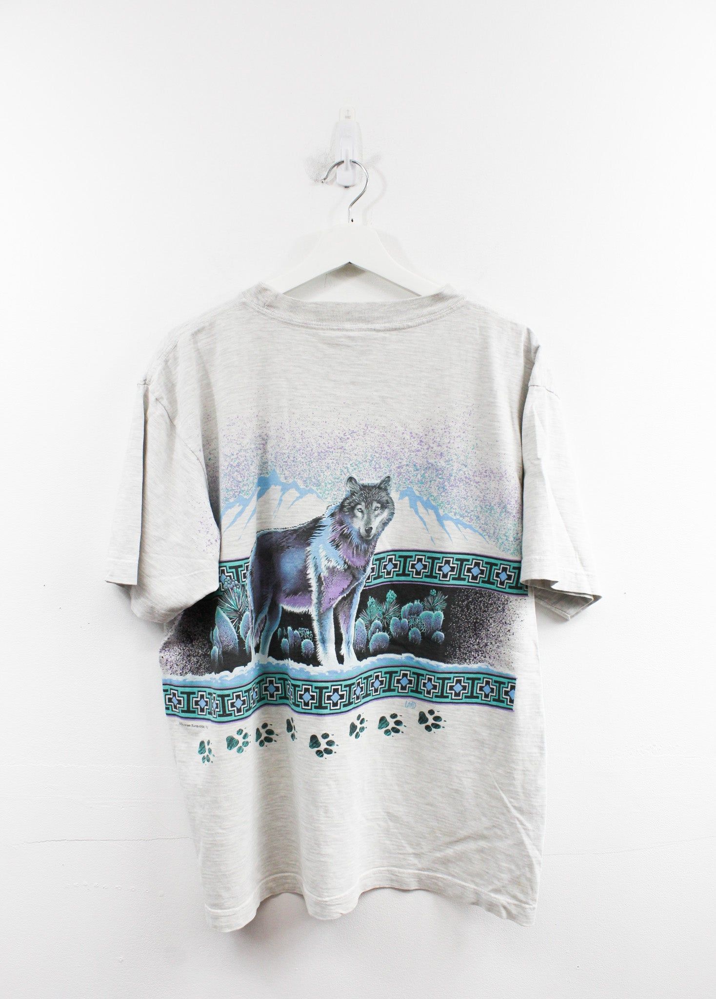 Vintage Montana Wolve & Mountain Graphic Tee sold by HG Vintage product image thumbnail 4
