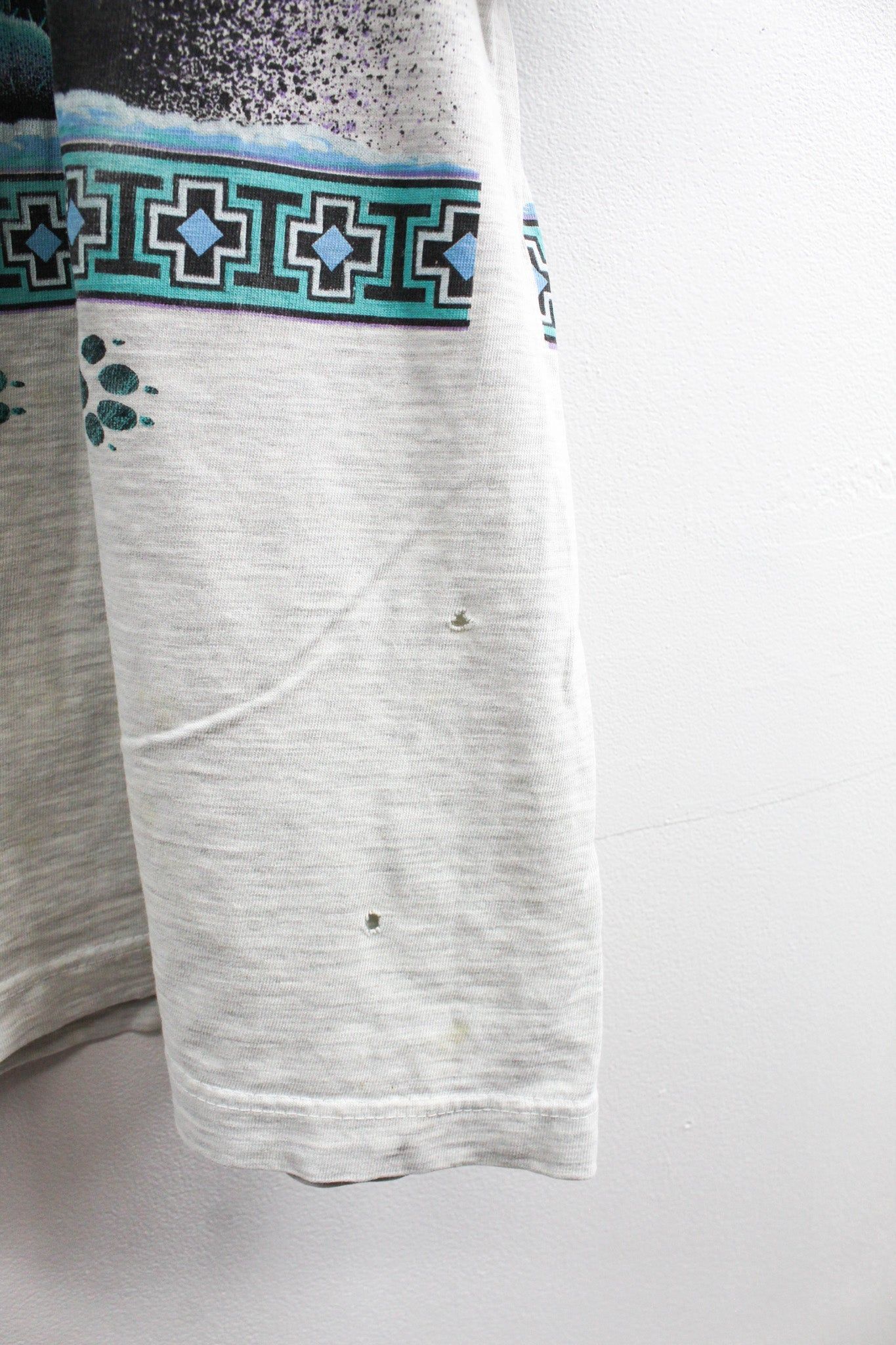 Vintage Montana Wolve & Mountain Graphic Tee sold by HG Vintage product image thumbnail 3