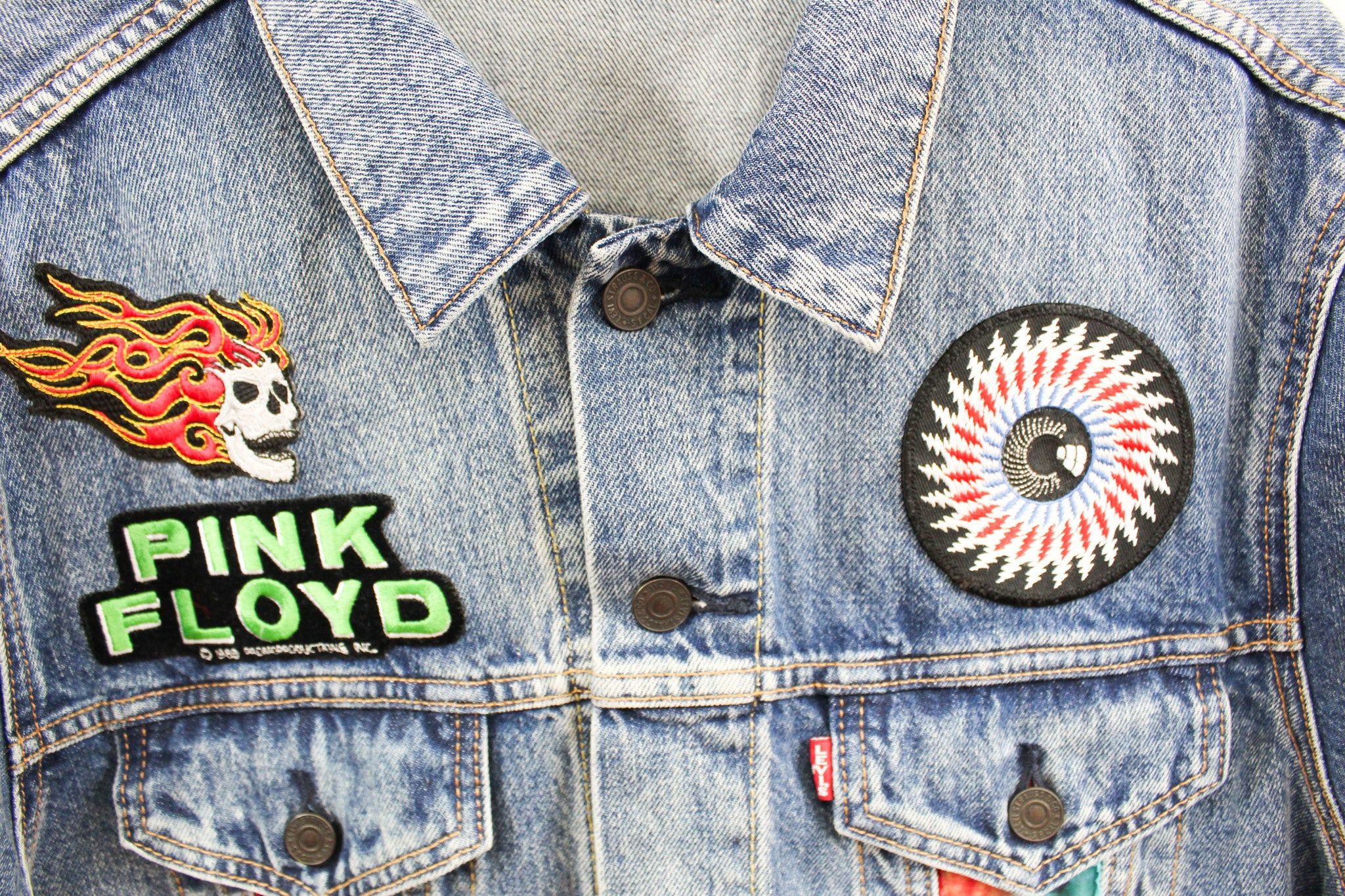 Haus Of Mojo Custom Reworked Levi's Denim Jacket Guns N' Roses sold by HG Vintage product image thumbnail 4