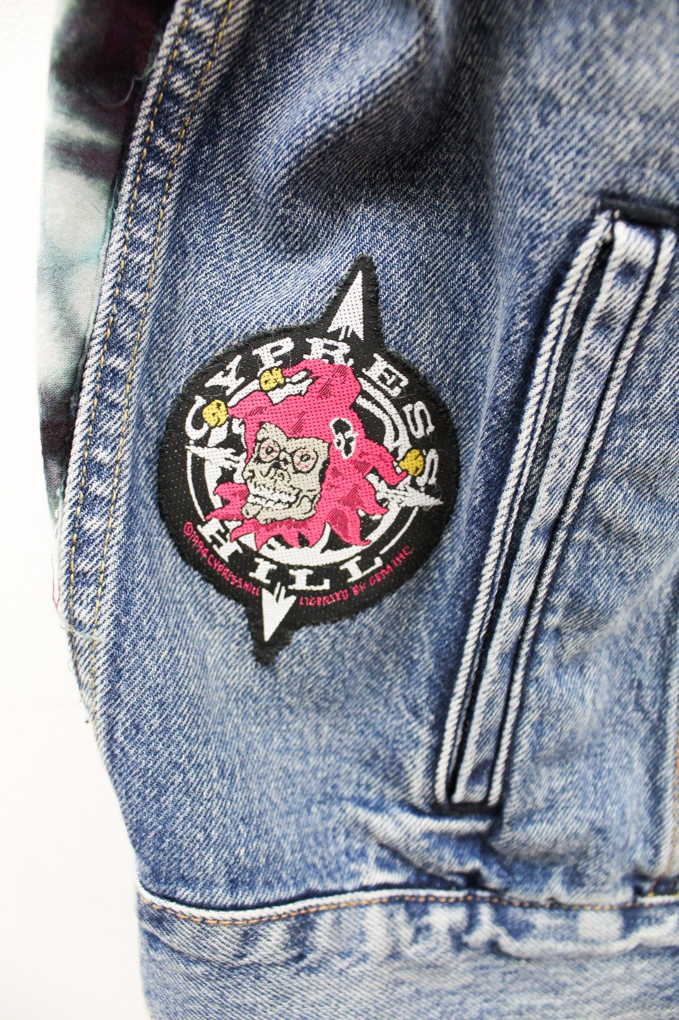 Haus Of Mojo Custom Reworked Levi's Denim Jacket Guns N' Roses sold by HG Vintage product image thumbnail 5