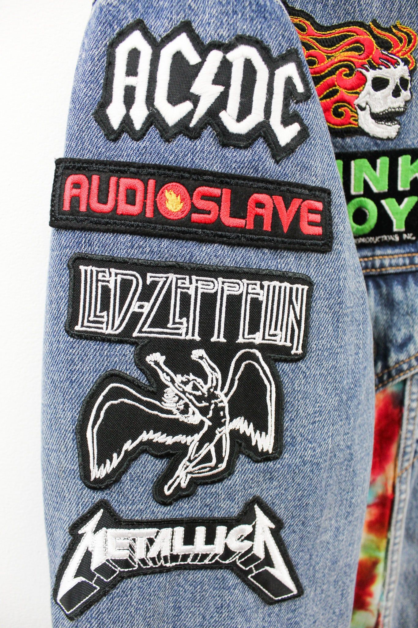 Haus Of Mojo Custom Reworked Levi's Denim Jacket Guns N' Roses sold by HG Vintage product image thumbnail 8