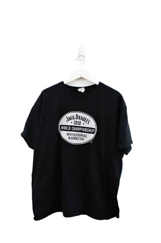 Z - Vintage 2010 Jack Daniel's World Champion Invitational Barbecue Tee sold by HG Vintage