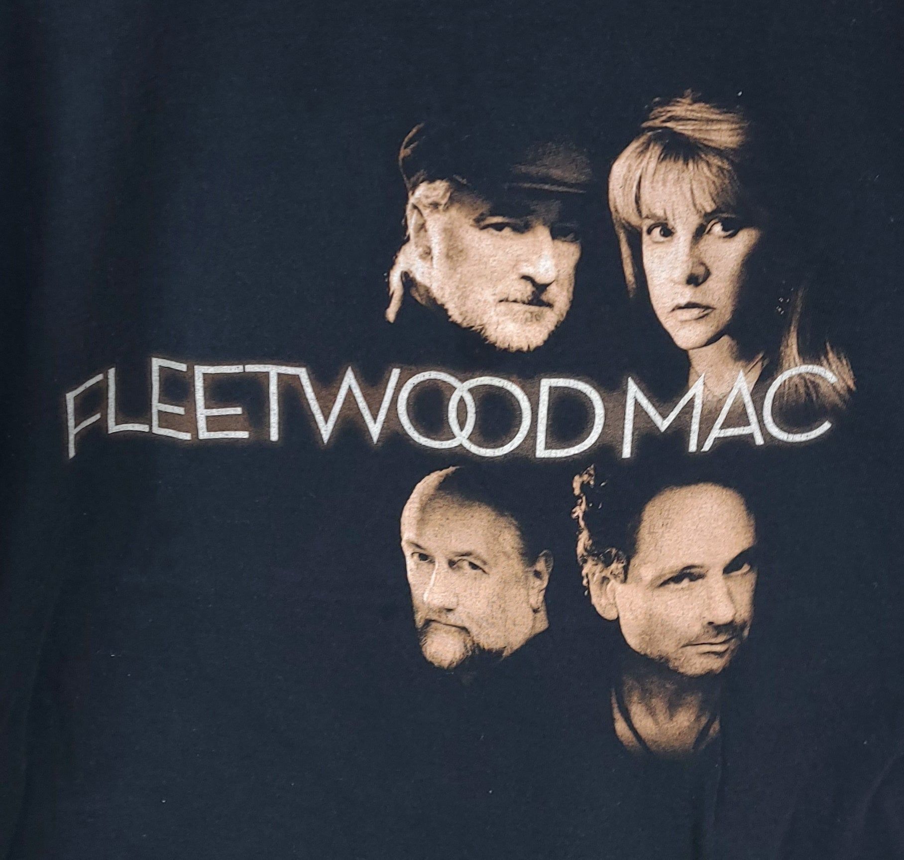 Fleetwood Mac Unleashed 09' Tee sold by HG Vintage product image thumbnail 2