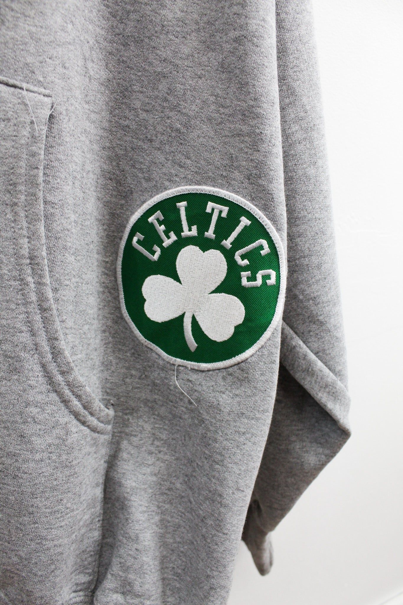 Vintage Majestic NBA Boston Celtics Embroidered Hoodie sold by HG Vintage product image thumbnail 3