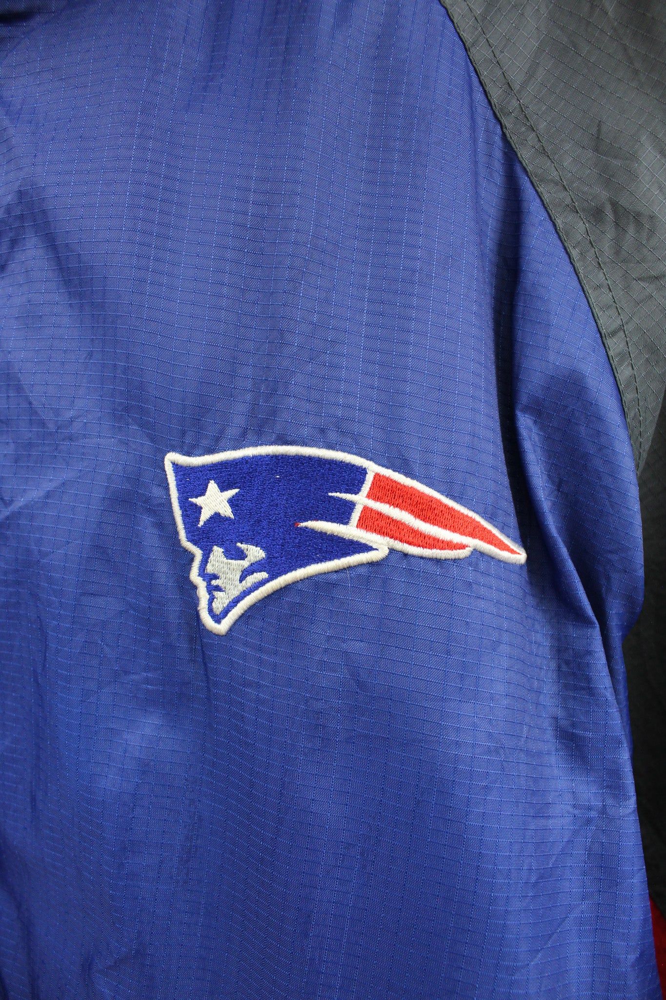 Starter X NFL New England Patriots Windbreaker sold by HG Vintage product image thumbnail 2