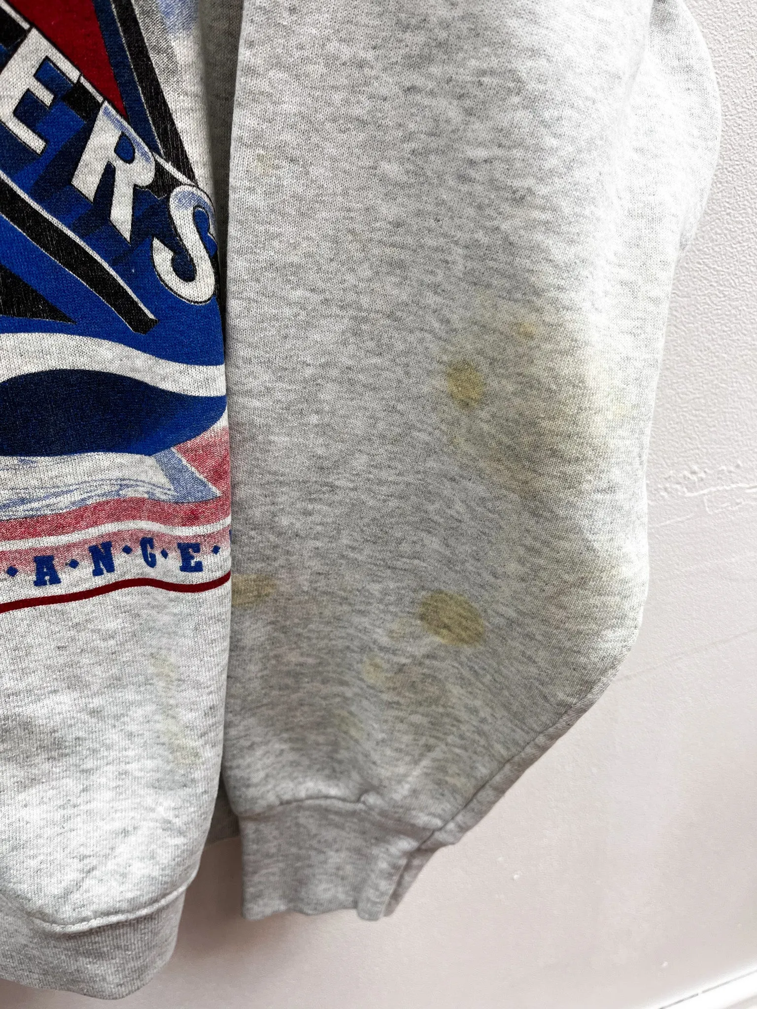 X - Vintage NHL New York Rangers Graphic Fruit Of The Loom Crewneck sold by HG Vintage product image thumbnail 3