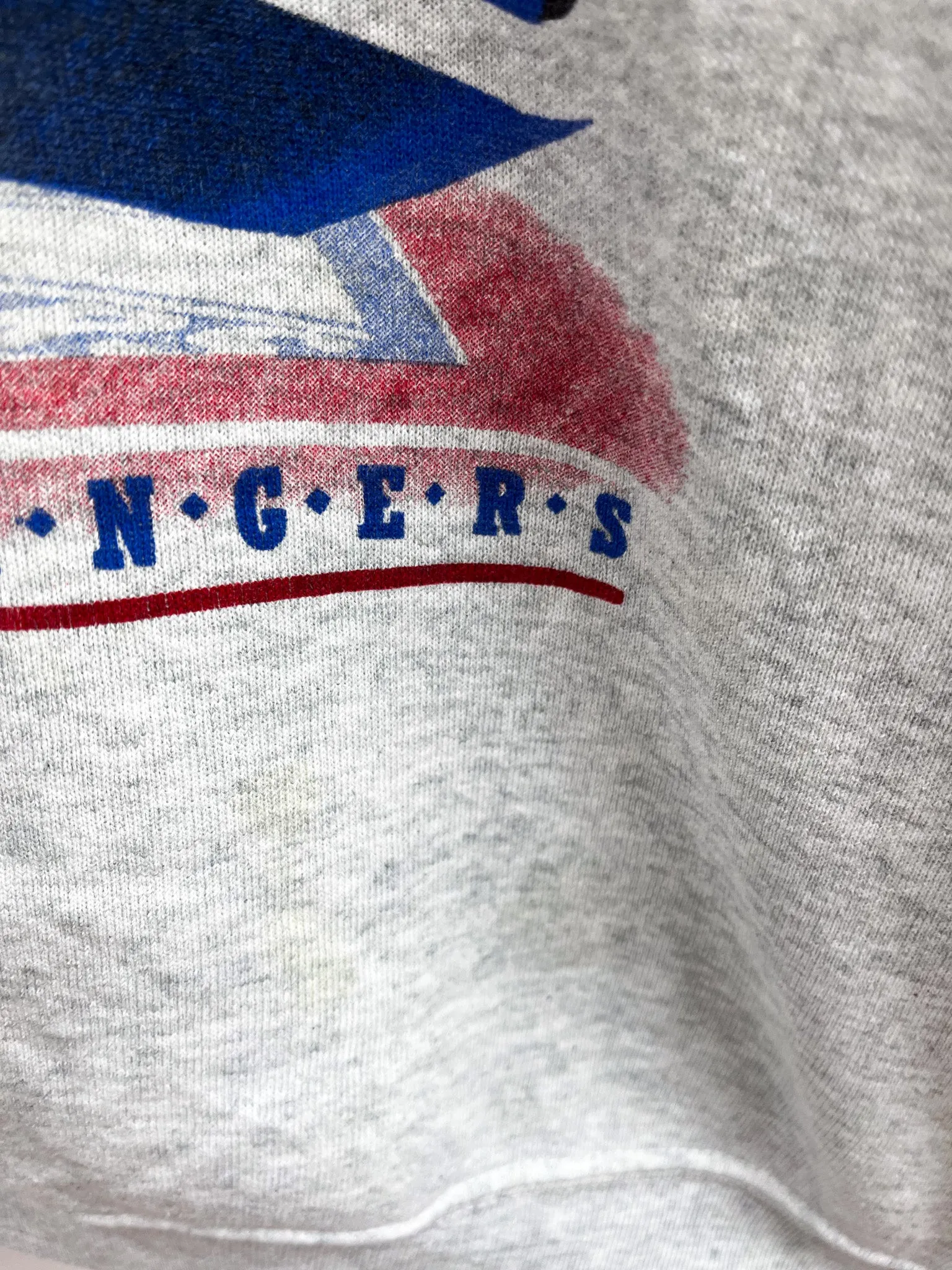 X - Vintage NHL New York Rangers Graphic Fruit Of The Loom Crewneck sold by HG Vintage product image thumbnail 4