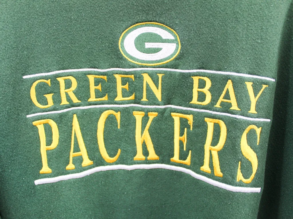Z- Vintage Packers NFL Logo 7 Embroidered Script Crewneck sold by HG Vintage product image thumbnail 2