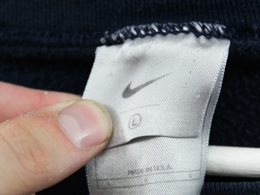 Z- Vintage 90s Nike Embroidered Small Swoosh Left Side Chest Crewneck Navy sold by HG Vintage product image thumbnail 3