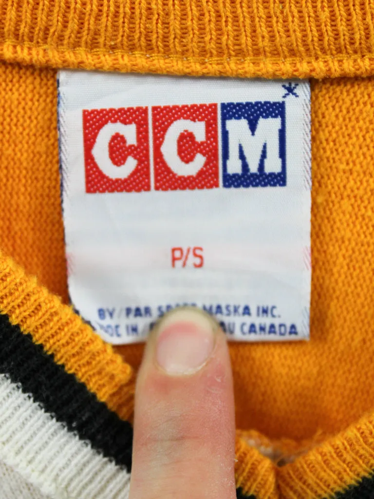 Z- Vintage Penguins NHL CCM Logo Jersey Style Crewneck sold by HG Vintage product image thumbnail 3