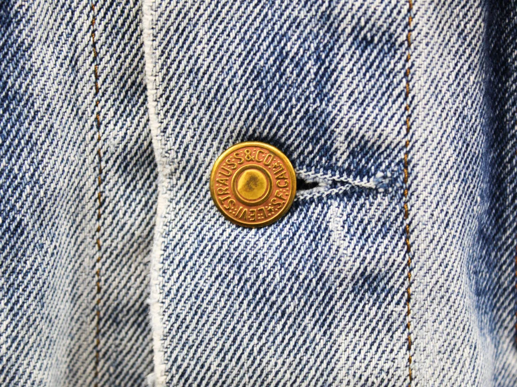 Z- Vintage 1988 Levi’s 70503 Made in Tunisia Trucker Denim Jacket sold by HG Vintage product image thumbnail 3