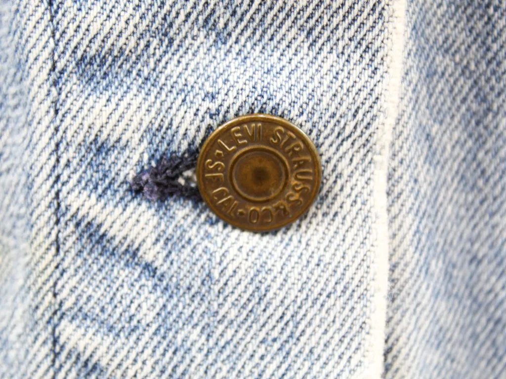 Z- Vintage Levi’s 77930 Beige Tab Made in USA Trucker Denim Jacket sold by HG Vintage product image thumbnail 3