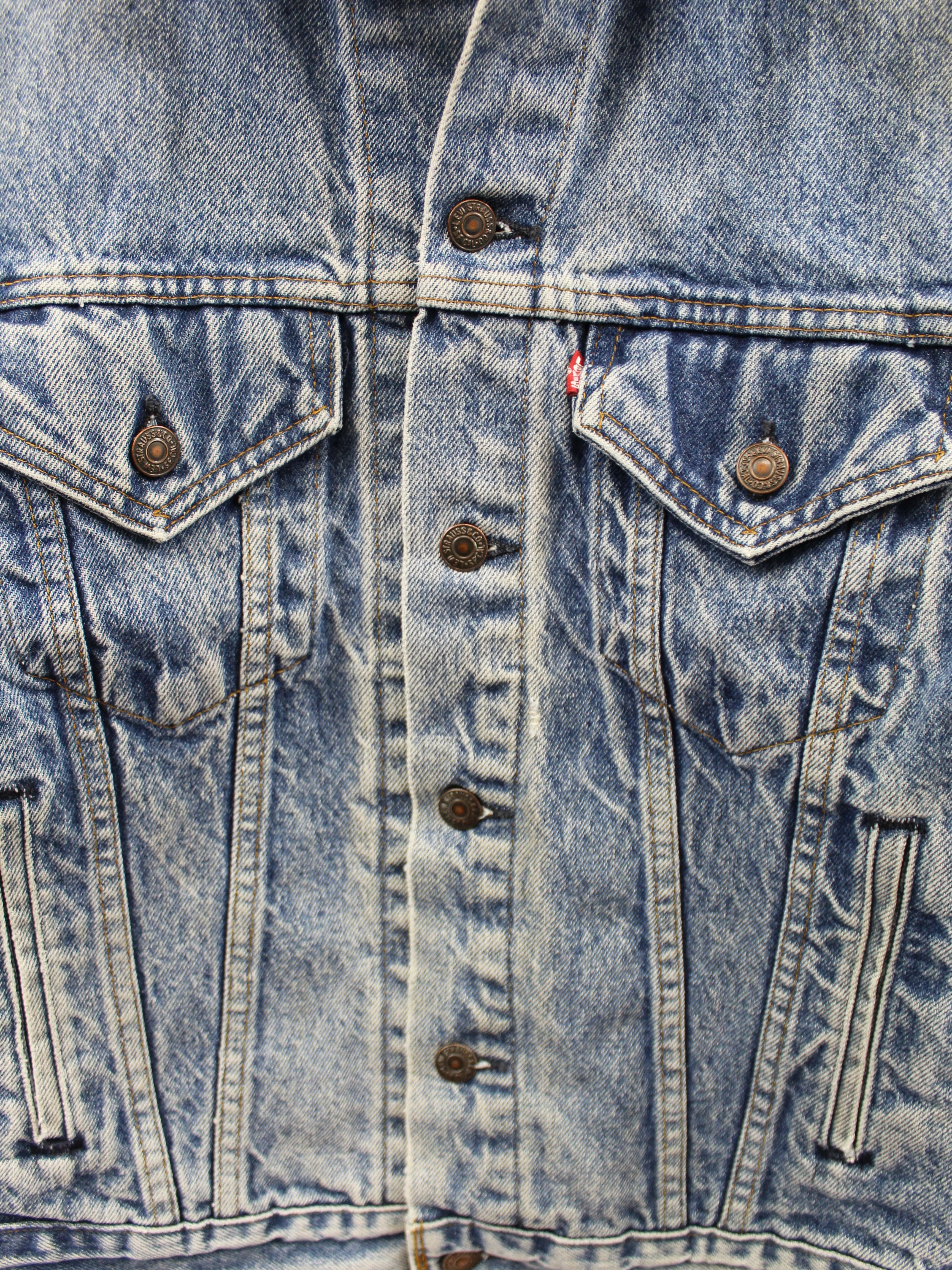 Z- Vintage Levi’s 76506 Made In The USA Trucker Denim Jacket sold by HG Vintage product image thumbnail 2