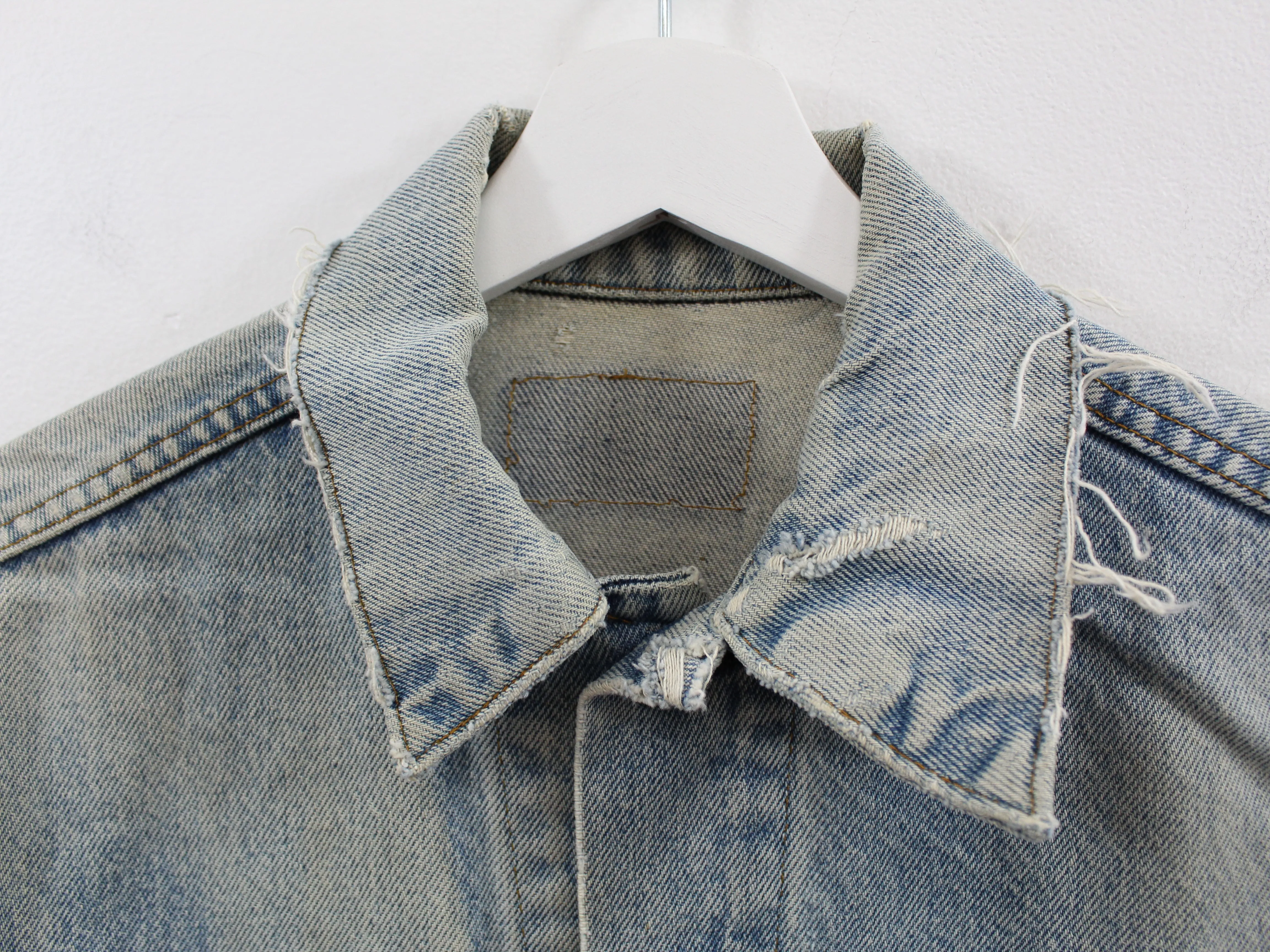 Z- Vintage Levi’s Light Wash Made in USA Trucker Denim Jacket sold by HG Vintage product image thumbnail 5