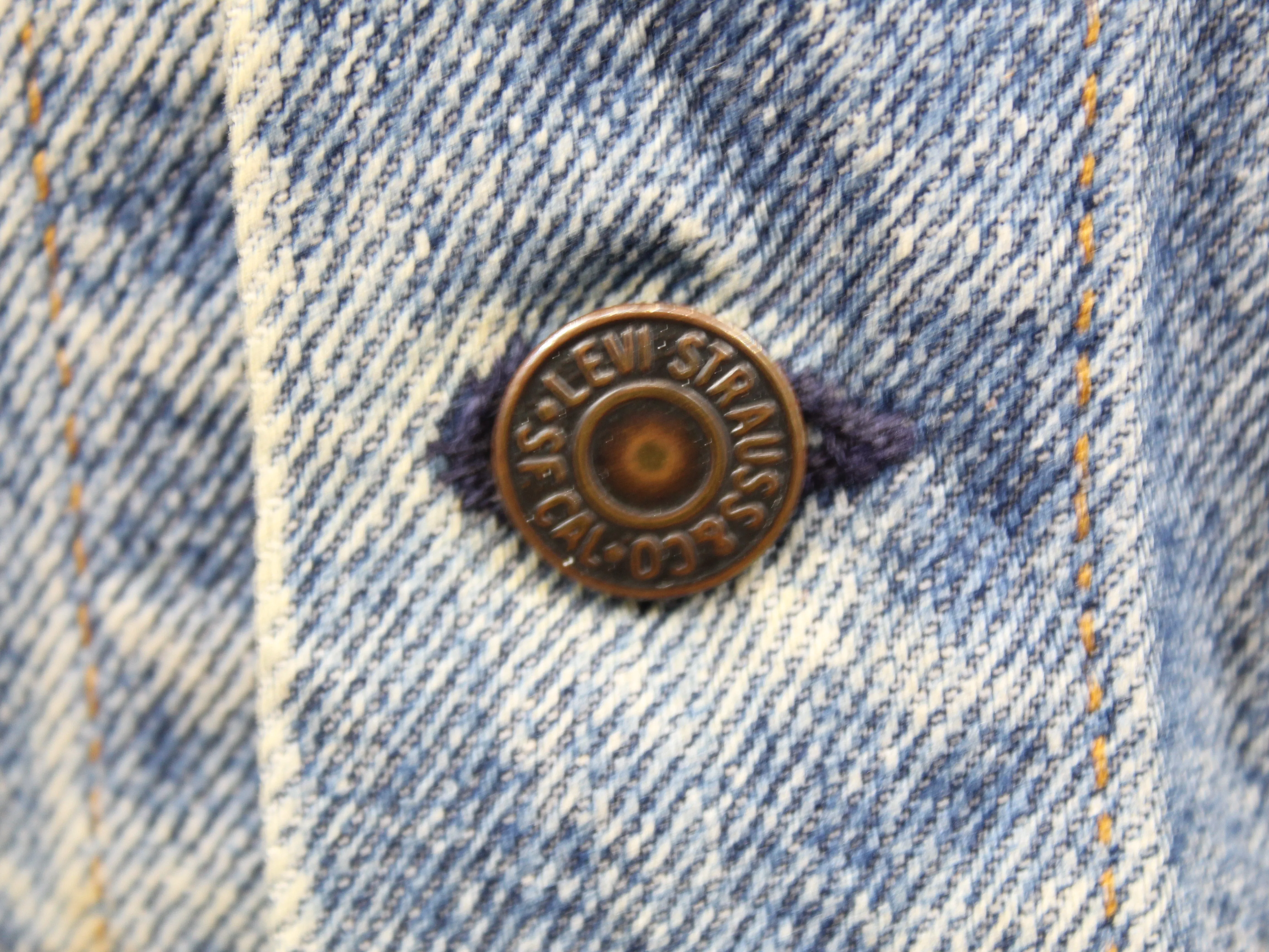 Z- Vintage Levi’s 70507 Trucker Made In USA Denim Jacket sold by HG Vintage product image thumbnail 3