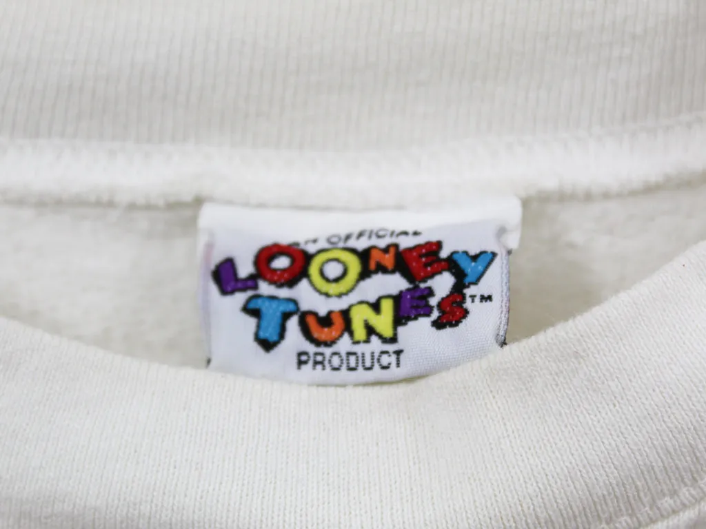 Z - Vintage 1996 Looney Tunes Tweedie Bird Christmas Hat Crewneck sold by HG Vintage product image thumbnail 4