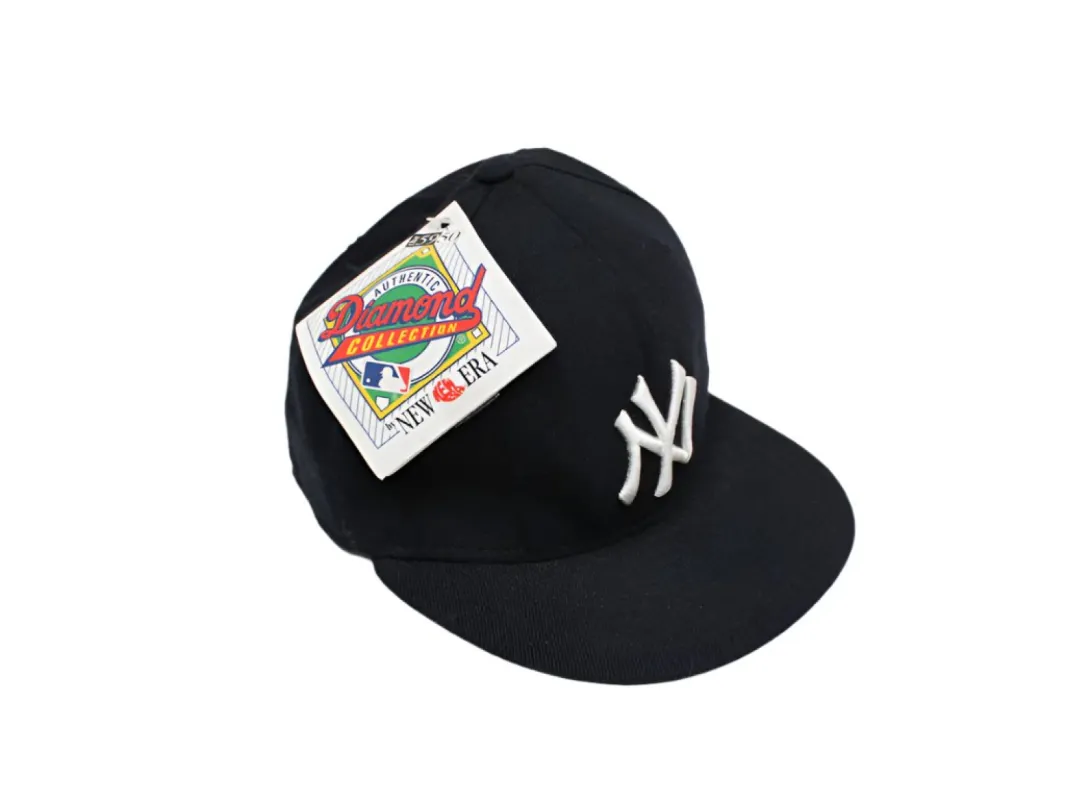Z- Vintage Deadstock 1996 Yankees MLB New Era World Series Champs 5950 Fitted Hat sold by HG Vintage