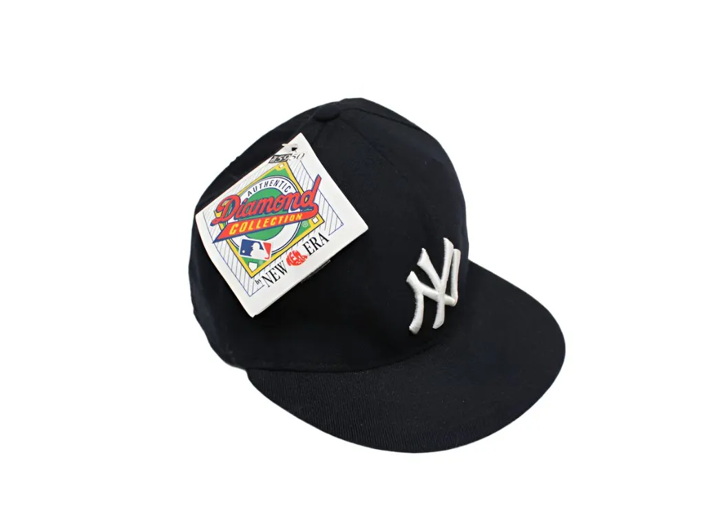 Z- Vintage Deadstock 1996 Yankees MLB New Era World Series Champs 5950 Fitted Hat sold by HG Vintage