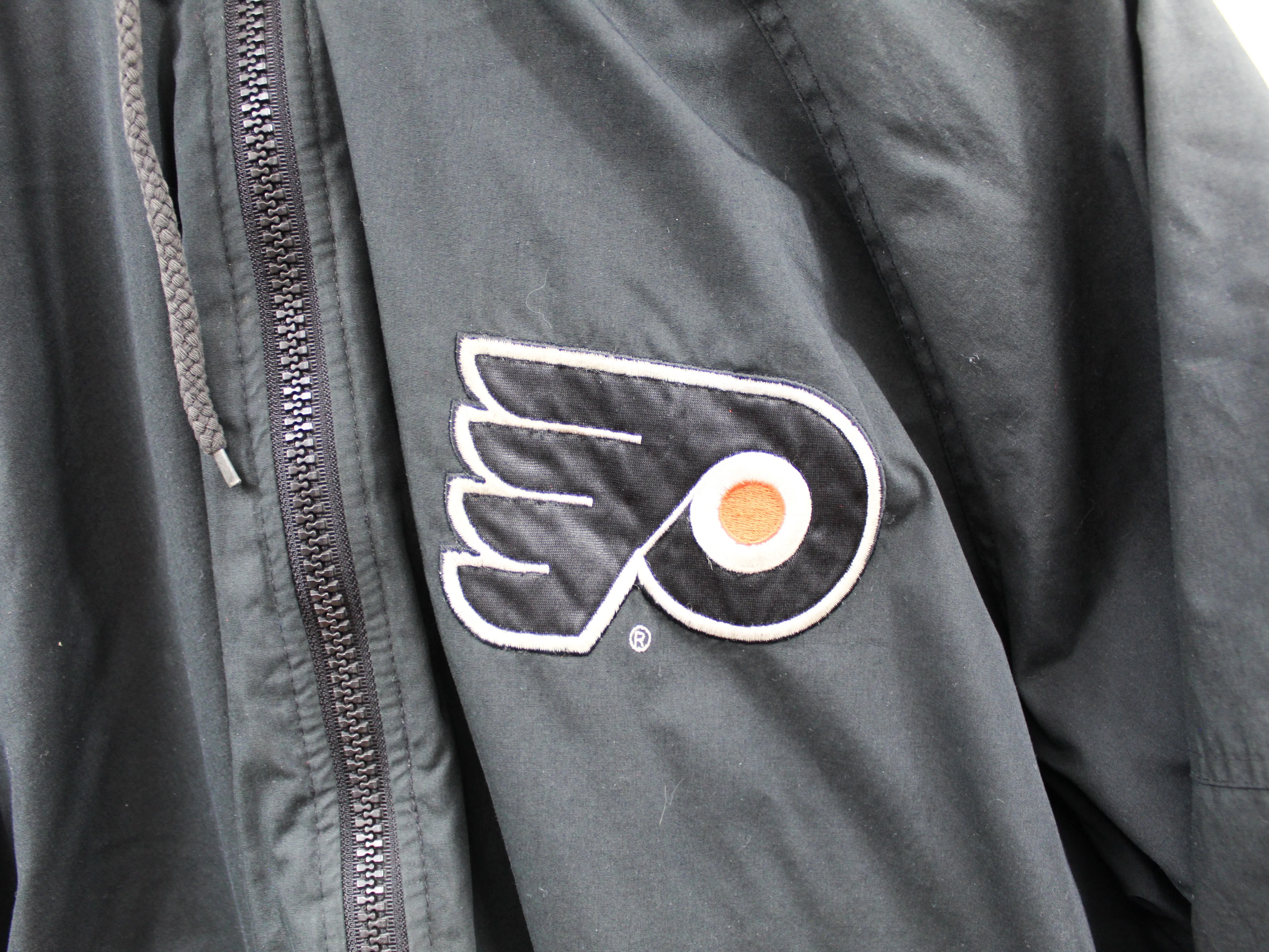 Z- Vintage Flyers NHL Fan Gear Hooded Winter Jacket sold by HG Vintage product image thumbnail 2