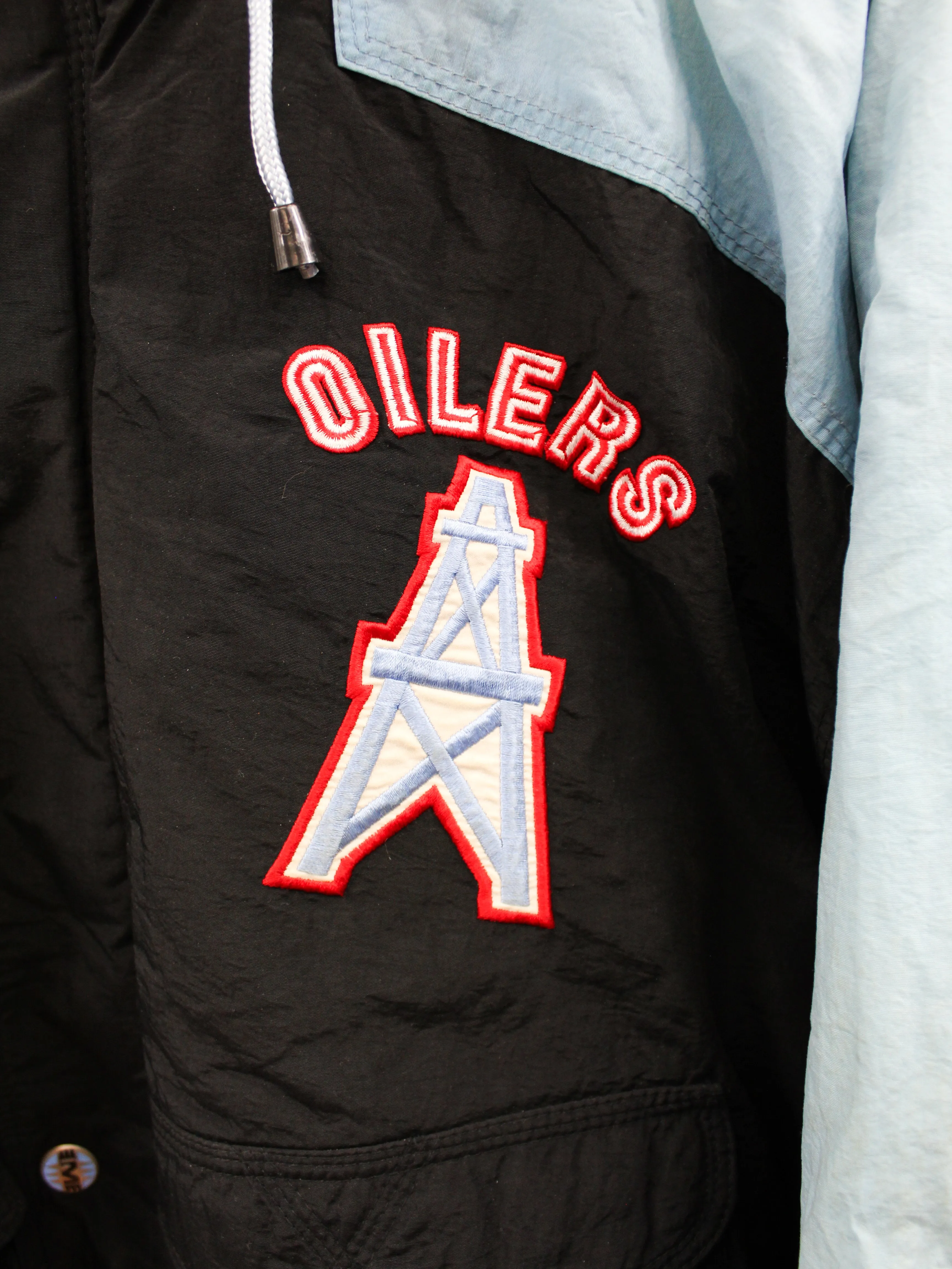 Z- Vintage Houston Oilers (Titans) NFL Winter Jacket sold by HG Vintage product image thumbnail 2