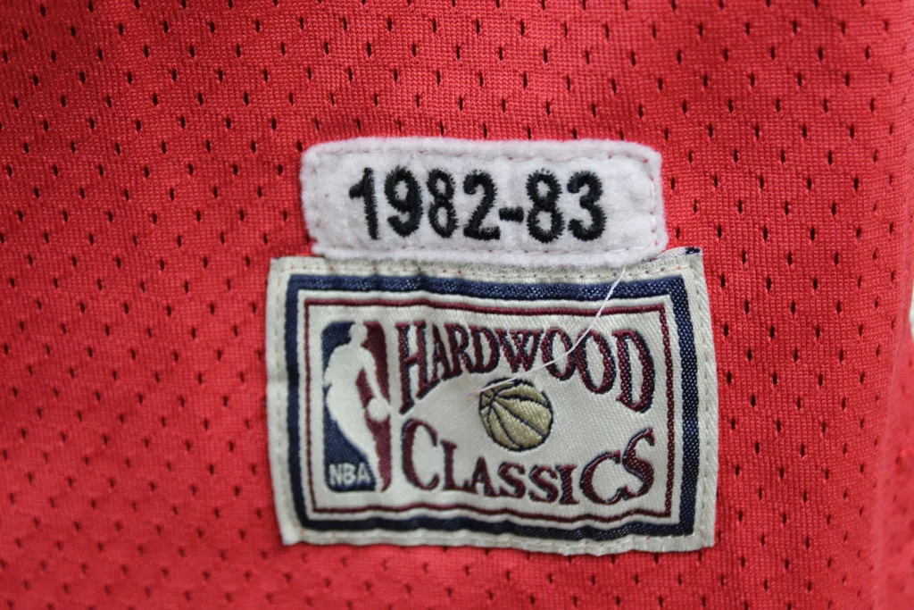 Z- Vintage Philadelphia 76ers Julius Erving NBA Hardwood Classic Jersey sold by HG Vintage product image thumbnail 3