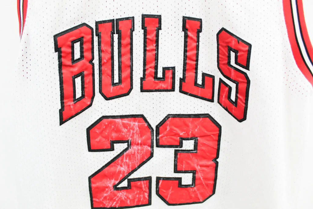 Z- Chicago Bulls Michael Jordan NBA Nike Team Jersey White sold by HG Vintage product image thumbnail 2