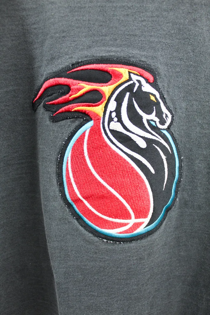 Z- Vintage Detroit Piston NBA Champion Warm Up Shooting Tee sold by HG Vintage product image thumbnail 5