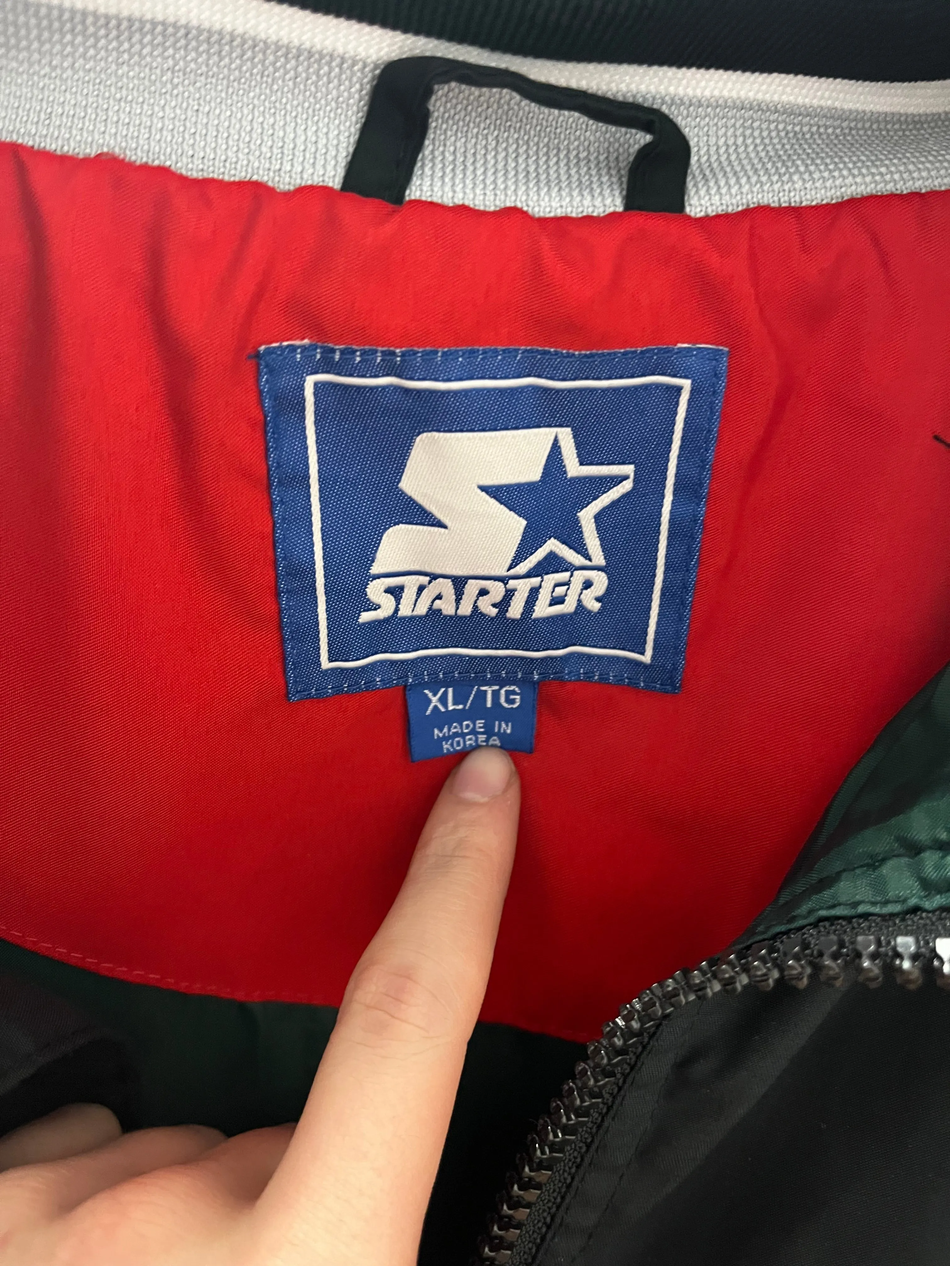 Z- Vintage Winnipeg Grey Cup CFL Starter Quarter Zip sold by HG Vintage product image thumbnail 4