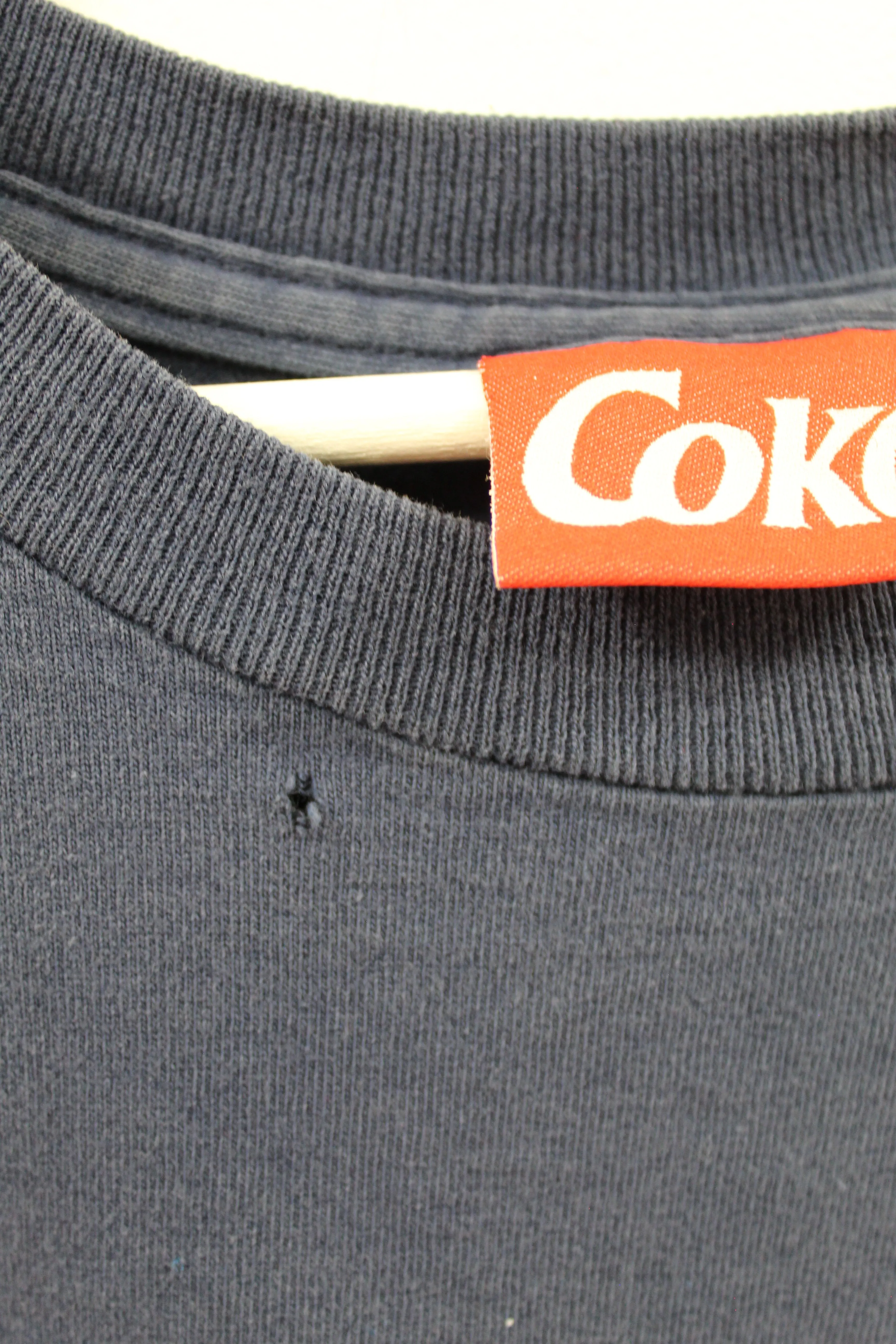 Z - Vintage Single Stitch 1994 Coke Christmas Bears Graphic Tee sold by HG Vintage product image thumbnail 5