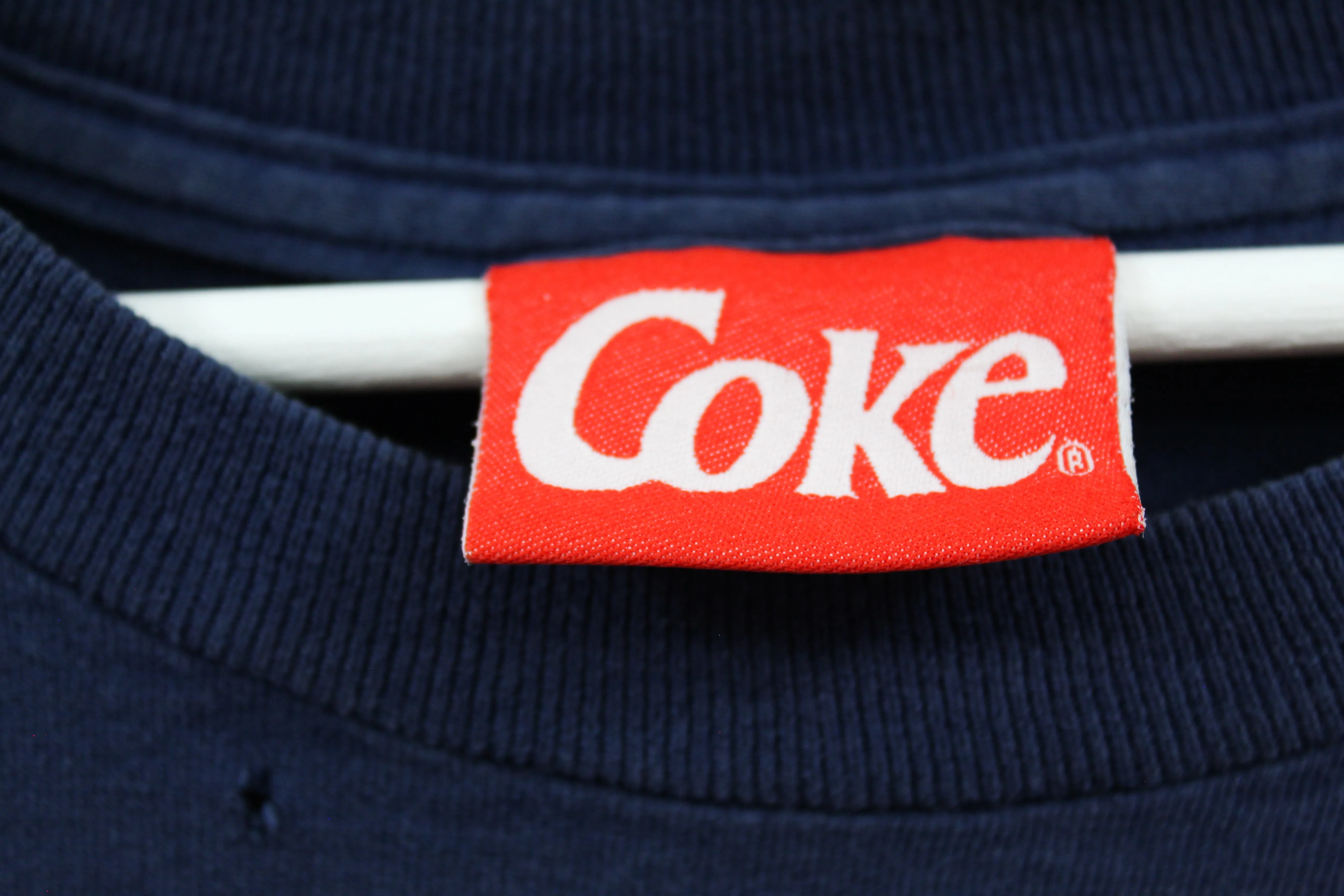 Z - Vintage Single Stitch 1994 Coke Christmas Bears Graphic Tee sold by HG Vintage product image thumbnail 4