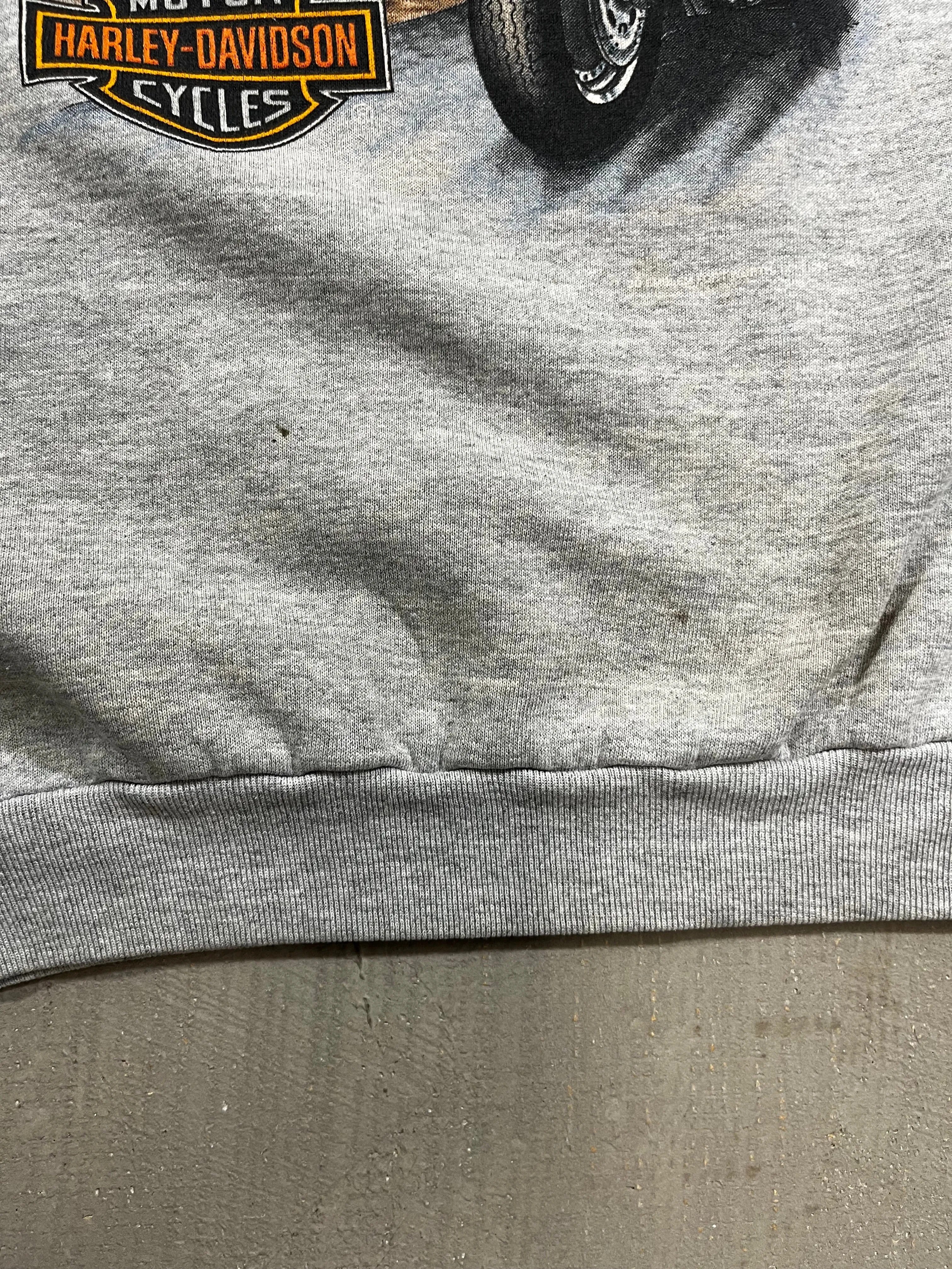 D- Vintage Harley Davidson Living Legends Buffalo & Motorcycle Crewneck sold by HG Vintage product image thumbnail 4