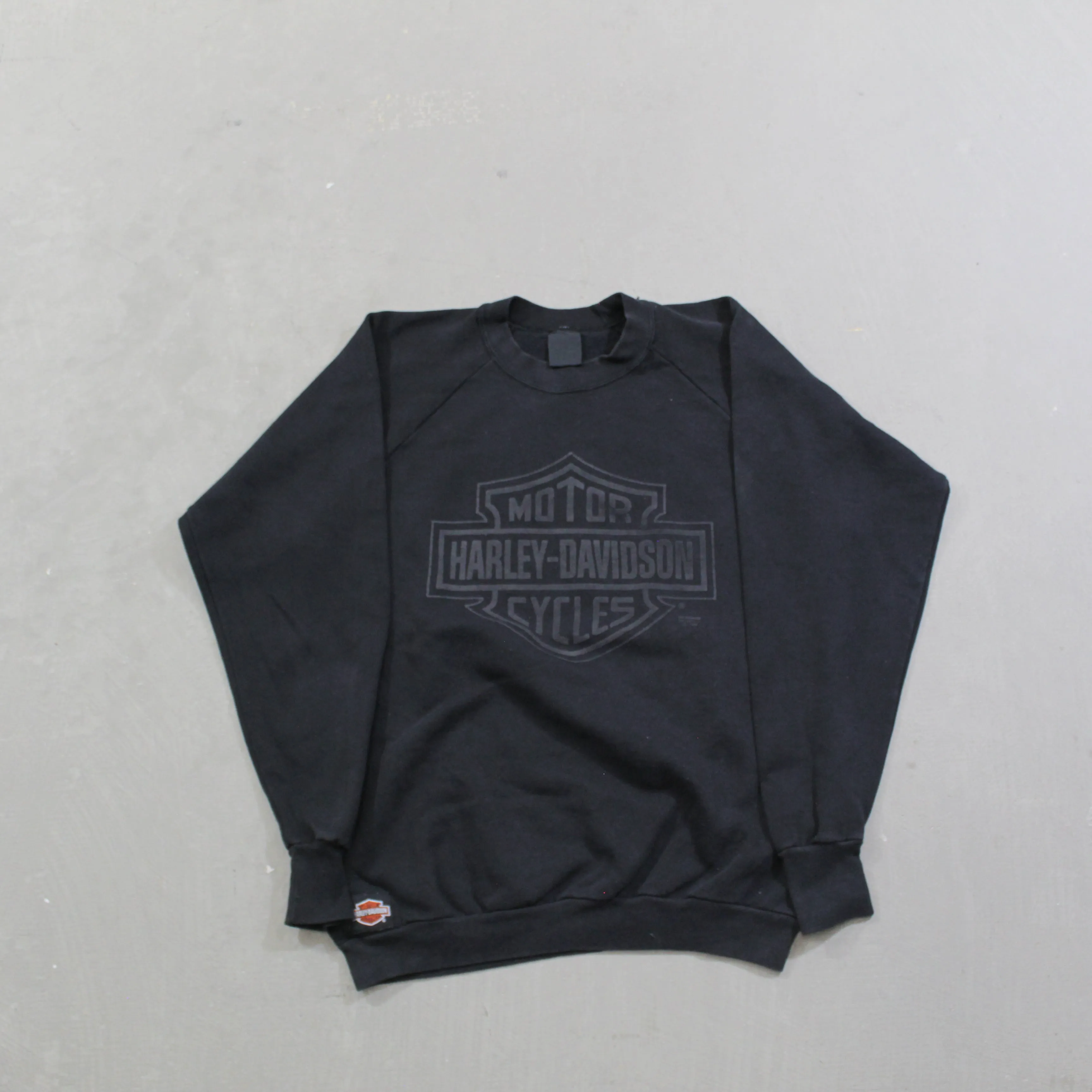 D- Vintage 1990 Harley Davidson 3D Emblem Wapello IA Crewneck sold by HG Vintage