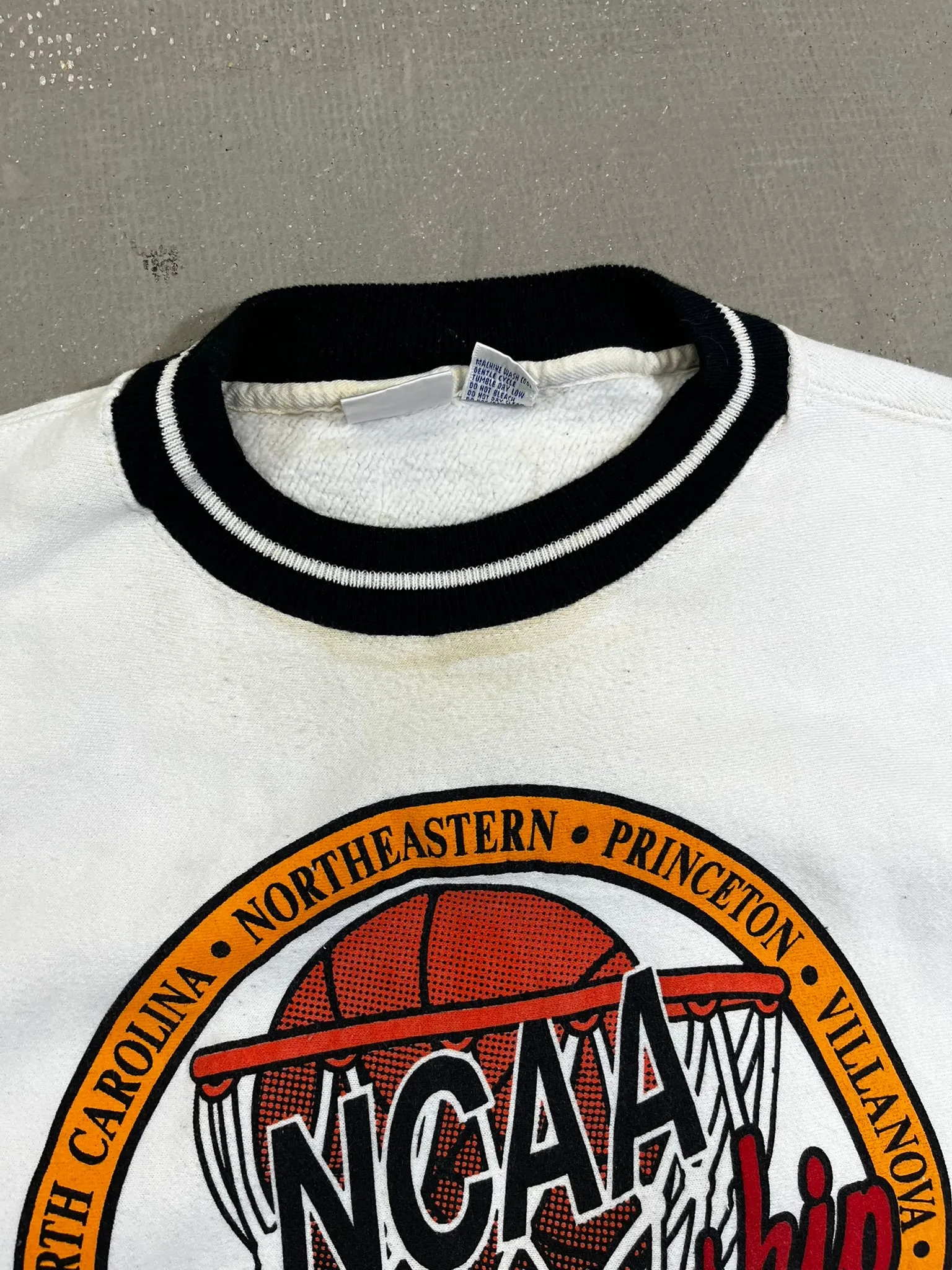 D- Vintage 1991 Logo 7 NCAA Basketball Championship Crewneck sold by HG Vintage product image thumbnail 5