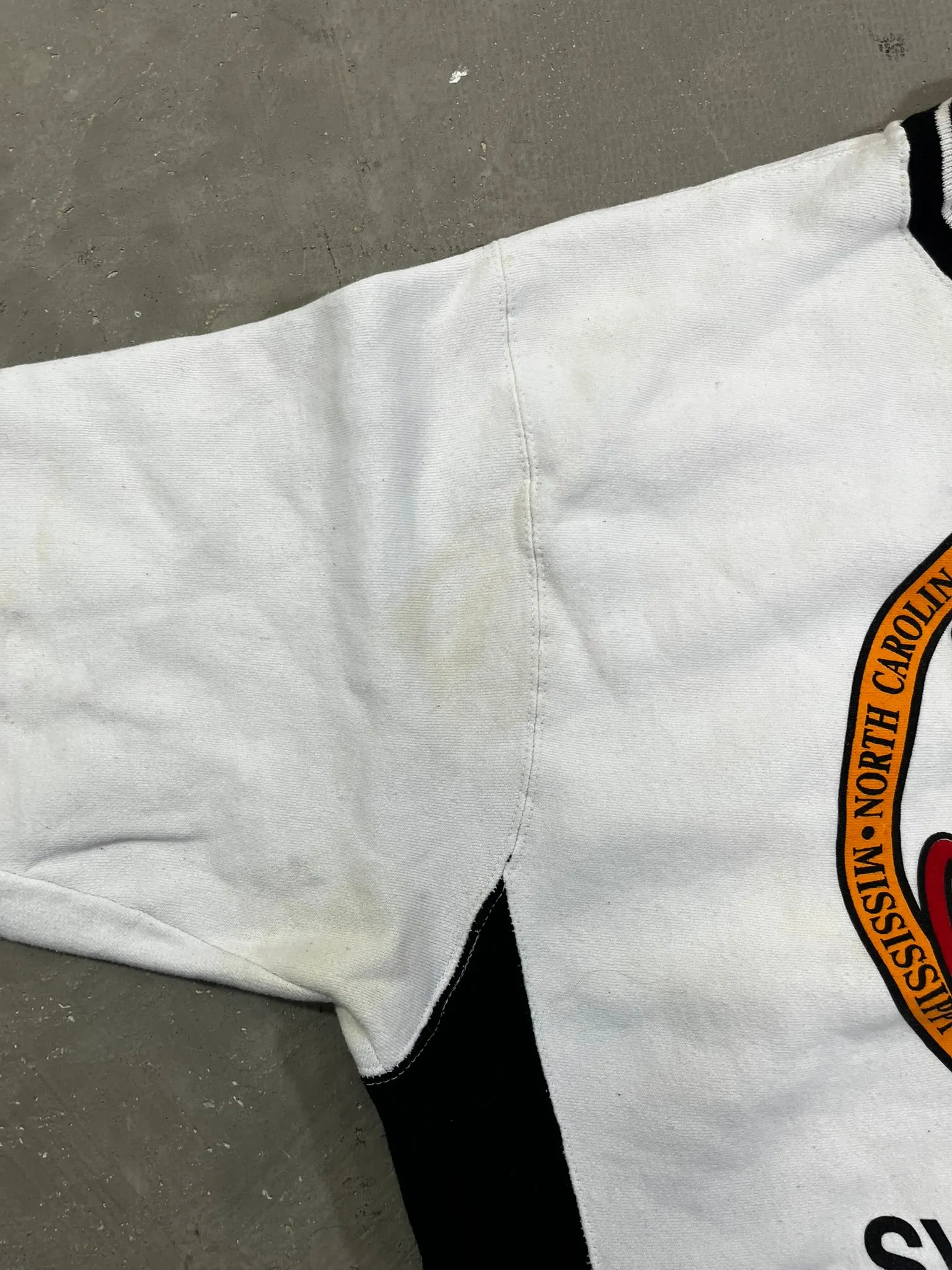 D- Vintage 1991 Logo 7 NCAA Basketball Championship Crewneck sold by HG Vintage product image thumbnail 4