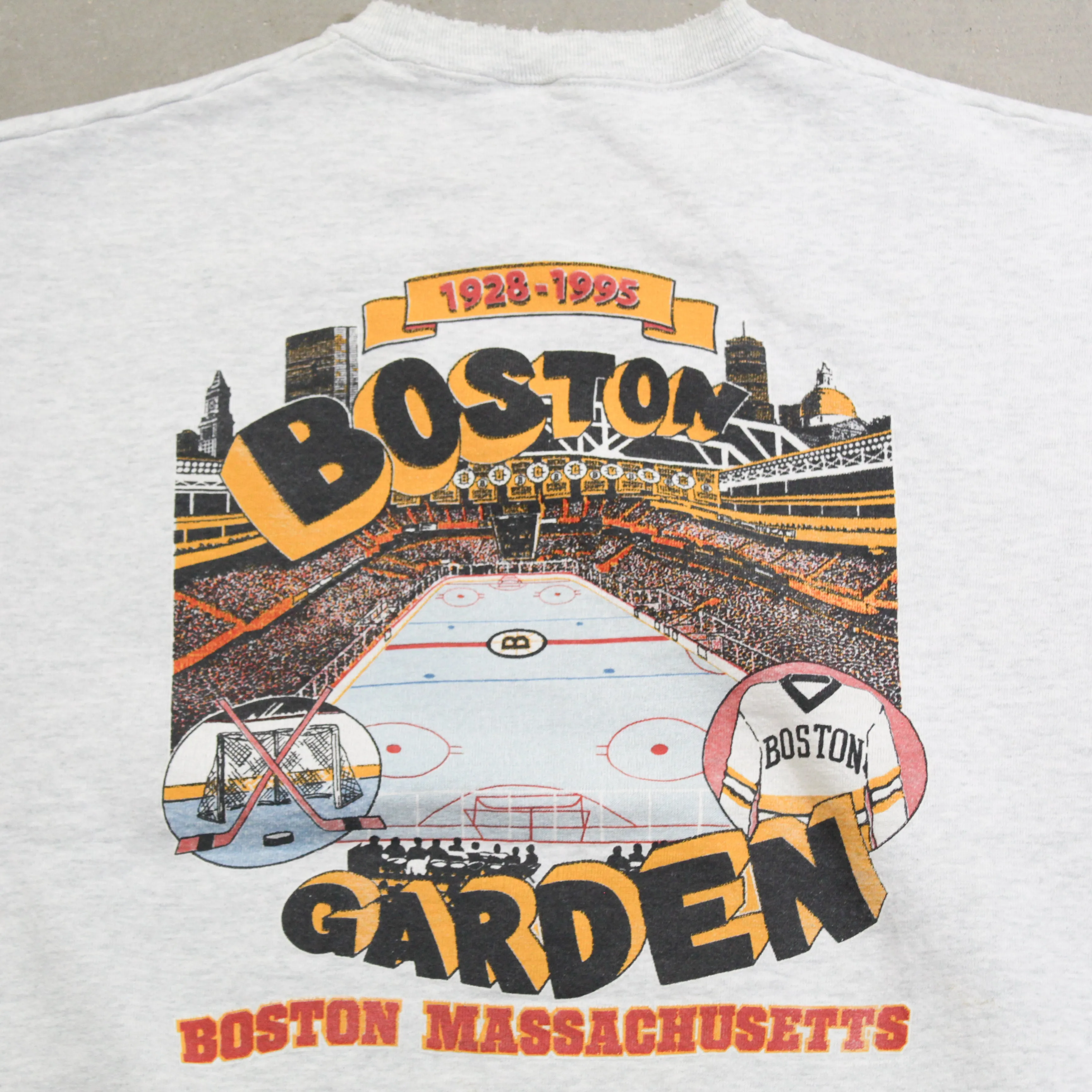 D- Vintage 1996 Boston Garden Bruins/Celtics Crewneck sold by HG Vintage product image thumbnail 4